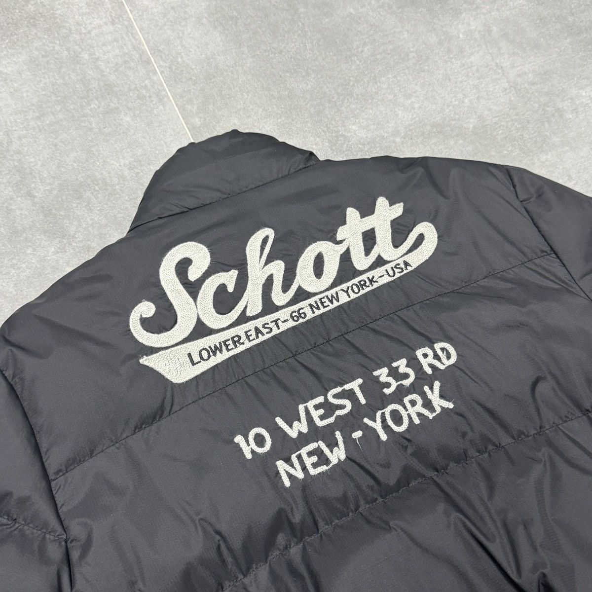 Schott Vintage Schott Nylon Embroidered Logo Bomber Jacket Women Size L / US 10 / IT 46 - 24 Thumbnail