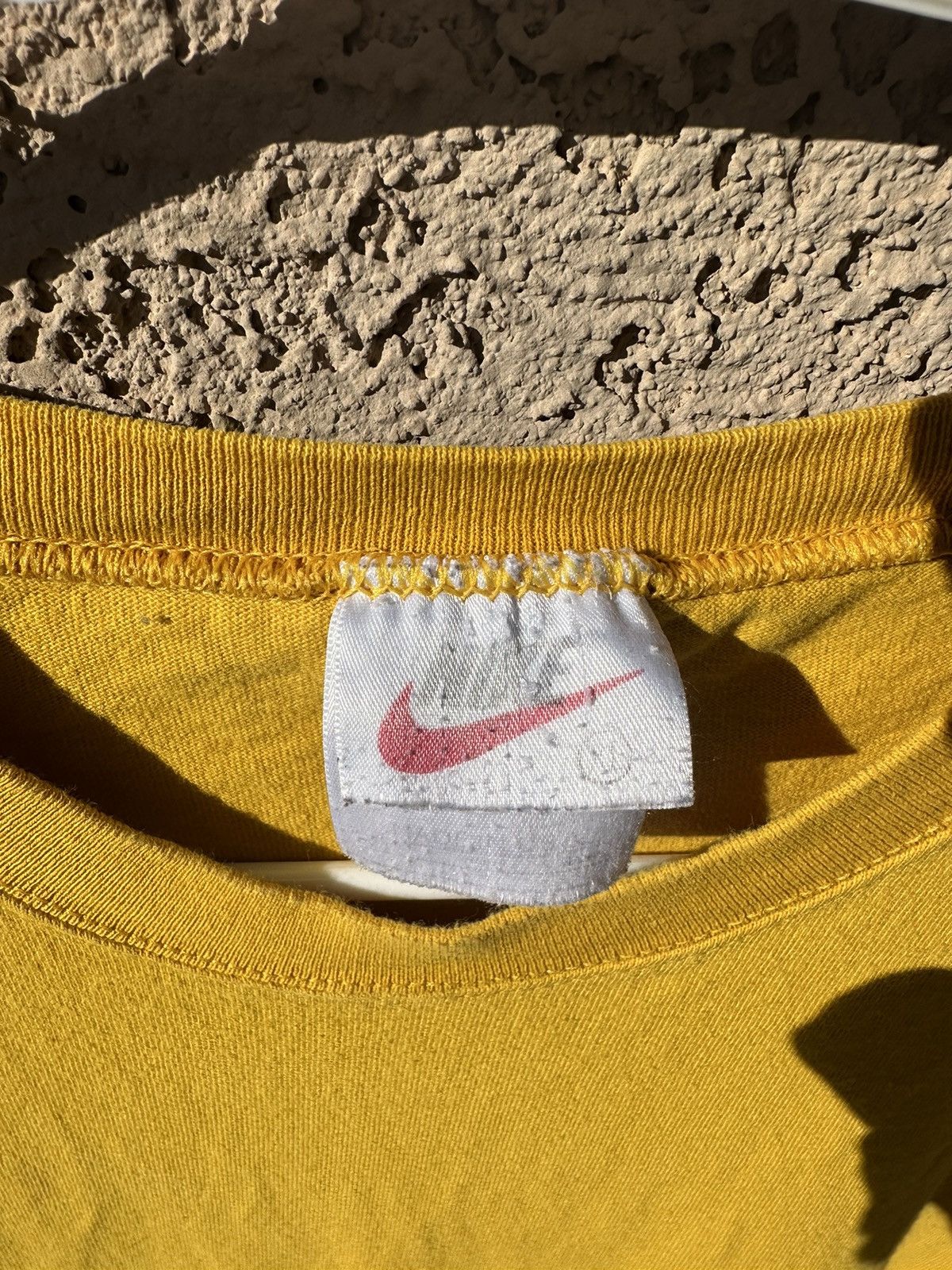 Nike × Vintage Vintage L.A Lakers nike sleeveless Size US XL / EU 56 / 4 - 3 Thumbnail