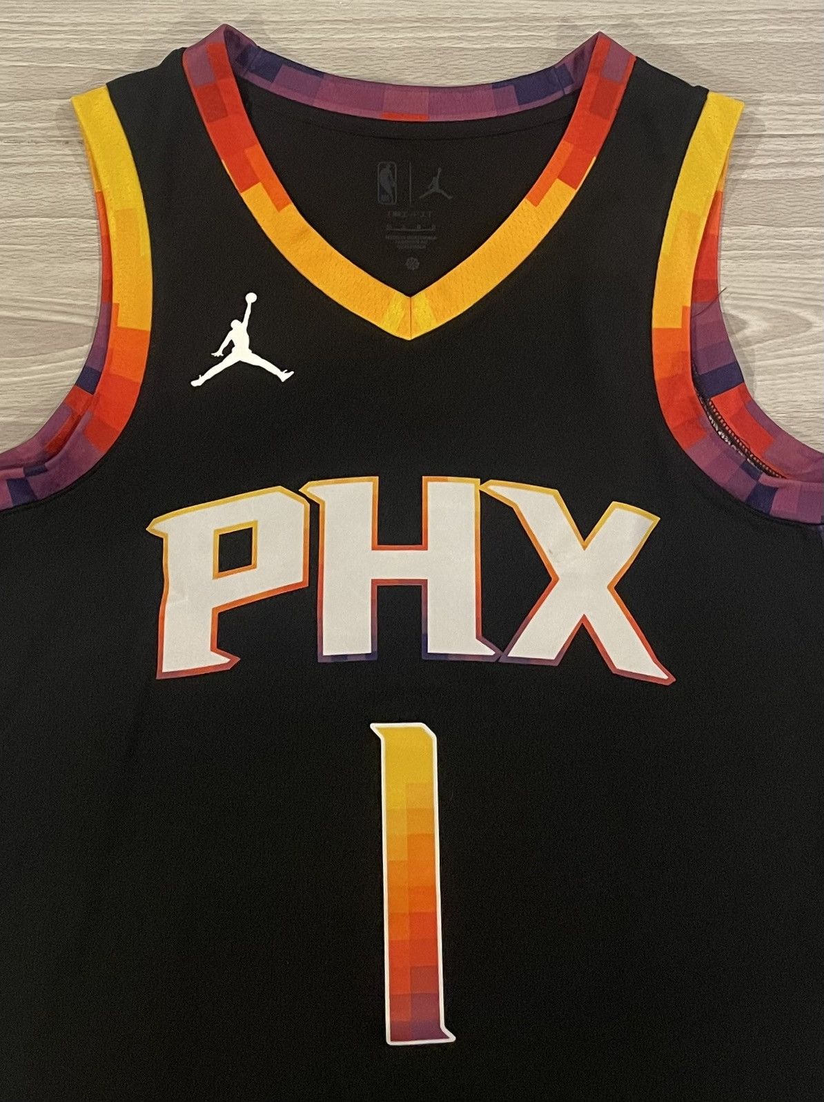Nike Nike Phoenix Suns Booker #1 Statement Jersey Mens Size Large Size US L / EU 52-54 / 3 - 3 Thumbnail