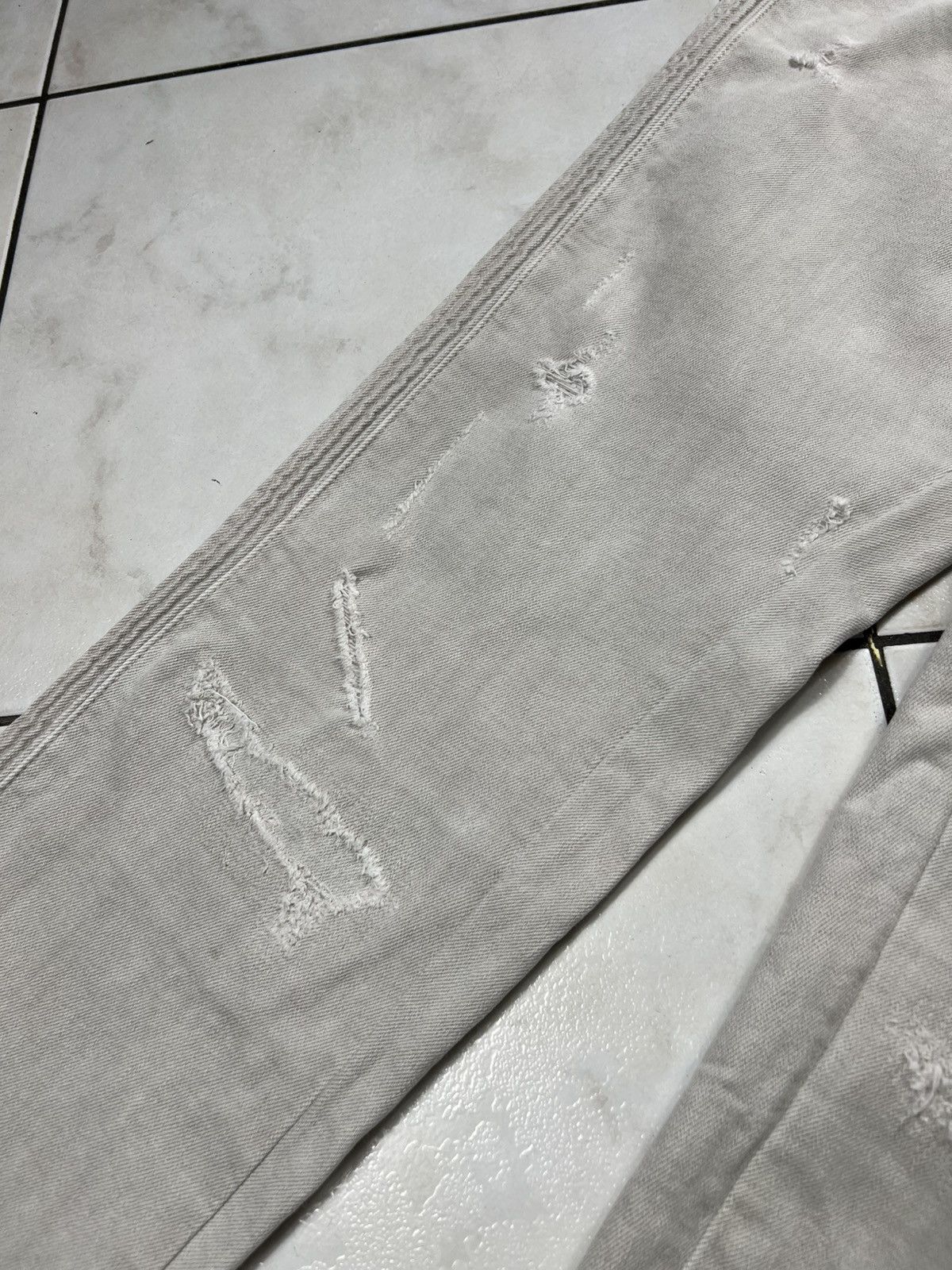 Balmain Archive Balmain biker beige distressed denim pants zippers Size US 34 / EU 50 - 9 Thumbnail