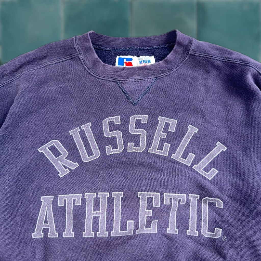 Russell Athletic VINTAGE Russell Athletic Sweatshirt Crewneck Purple Navy 80s 90s Jumper Warm Up V Mens/Unisex Adults L Purple Logo 90s Sweatshirt Pullover Size US L / EU 52-54 / 3 - 1 Thumbnail