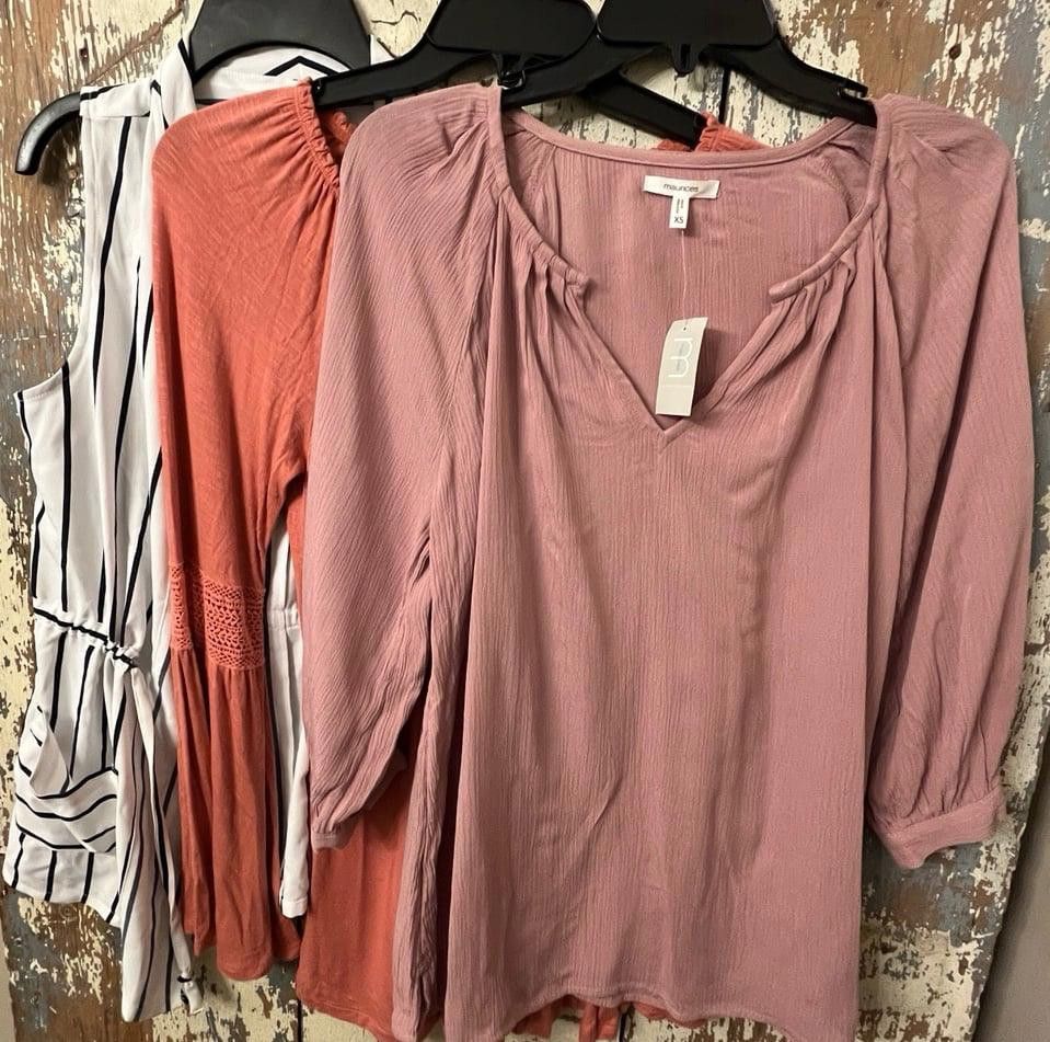 Designer Lot of 3 Maurice’s business casual tops XS Small NWT Size S / US 4 / IT 40 - 1 Thumbnail