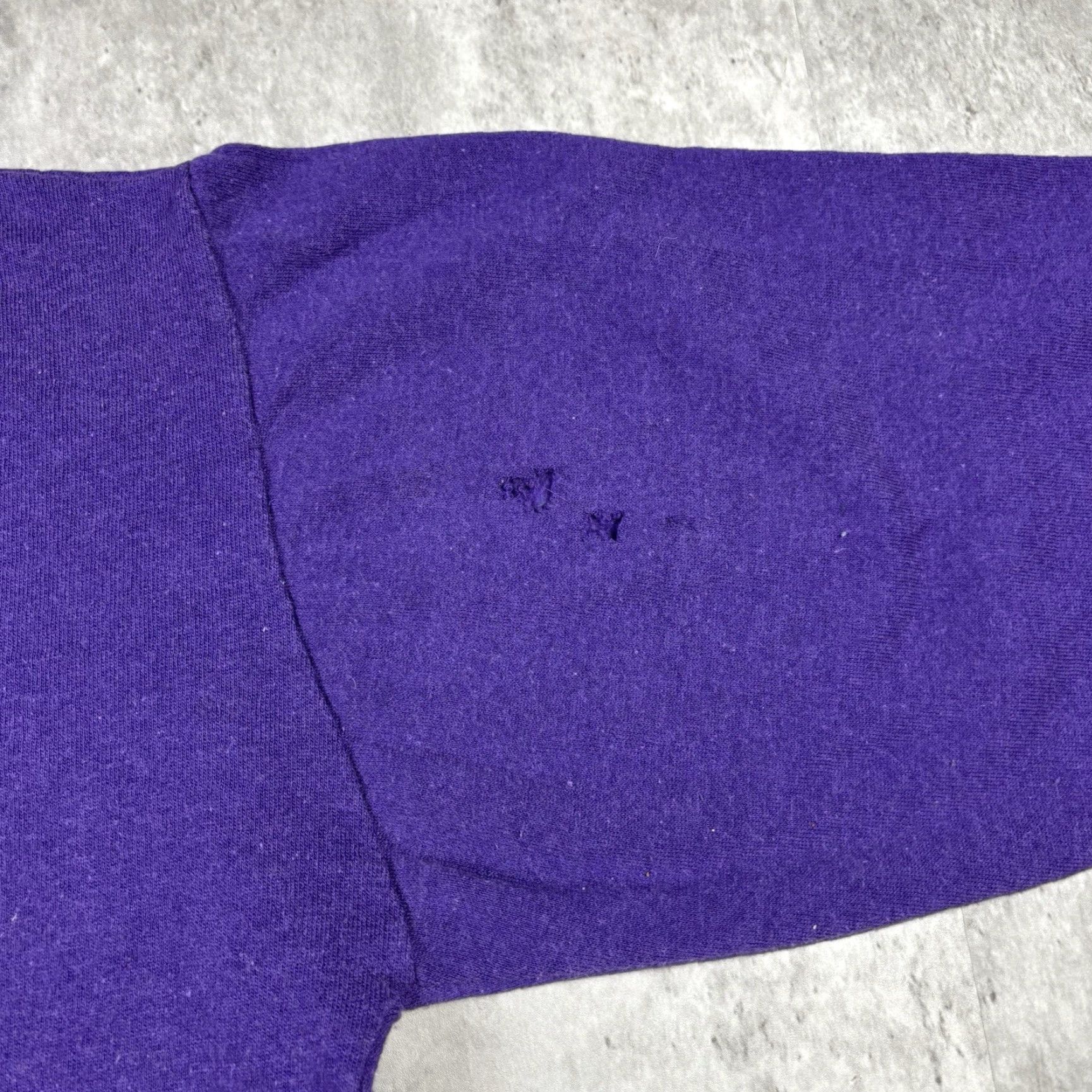 Spell VINTAGE Barcelona Sweatshirt Embroidered Spell Out Crewneck Purple size S Mens 80s All Seasons Cotton Fleece Pullover Distressed Size US S / EU 44-46 / 1 - 7 Thumbnail