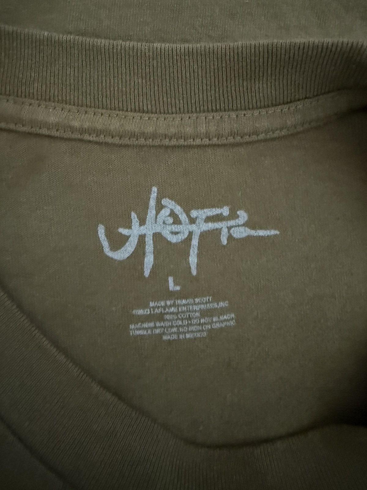 Rolling Loud × Travis Scott Travis scott Utopia T Shirt RL MIA Size US L / EU 52-54 / 3 - 5 Thumbnail