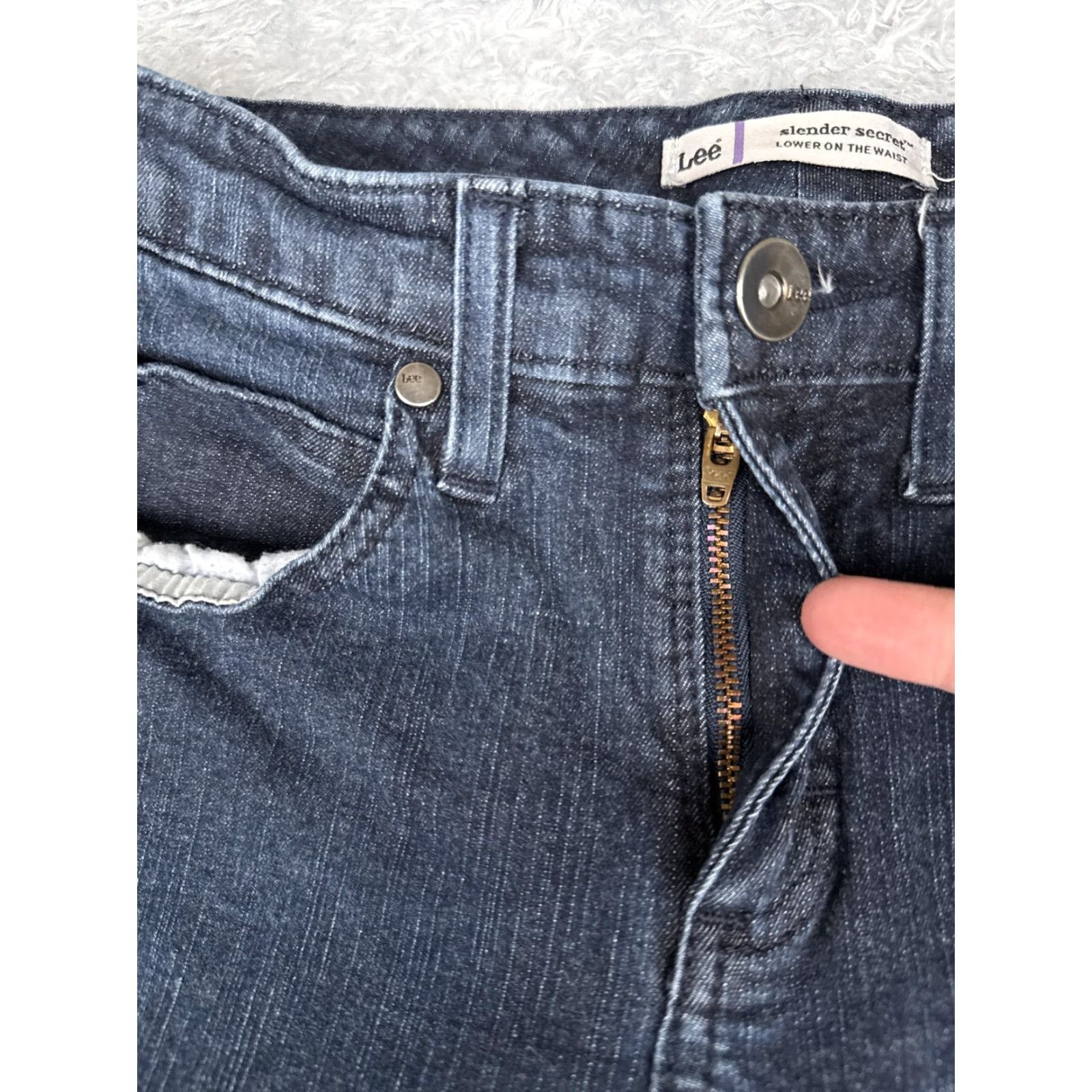 Lee Lee Jeans Bootcut Denim 27 Blue Dark Wash Womens Slim Secret Slender Low Rise 90s Cowboy Style Size 27" / US 4 / IT 40 - 5 Thumbnail
