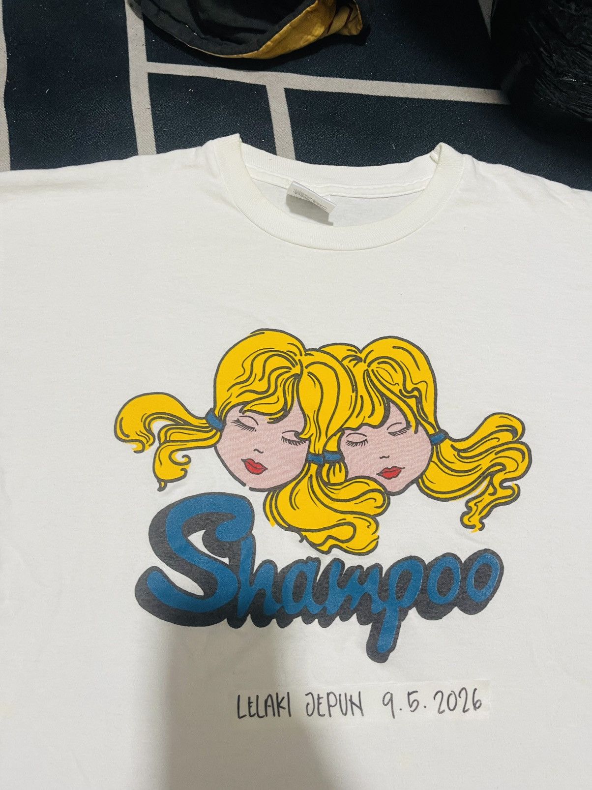 Band Tees VINTAGE RARE 90s SHAMPOO BAND COVER ALBUM Size US XL / EU 56 / 4 - 2 Thumbnail