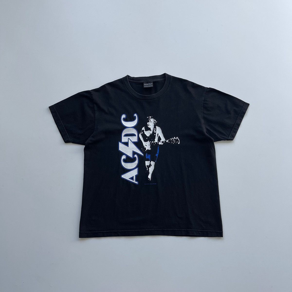 AC/DC × Vintage AC/DC Wall Of Fame 2004 Angus McKinnon Young Vintage T-Shirt Size US M / EU 48-50 / 2 - 1 Thumbnail