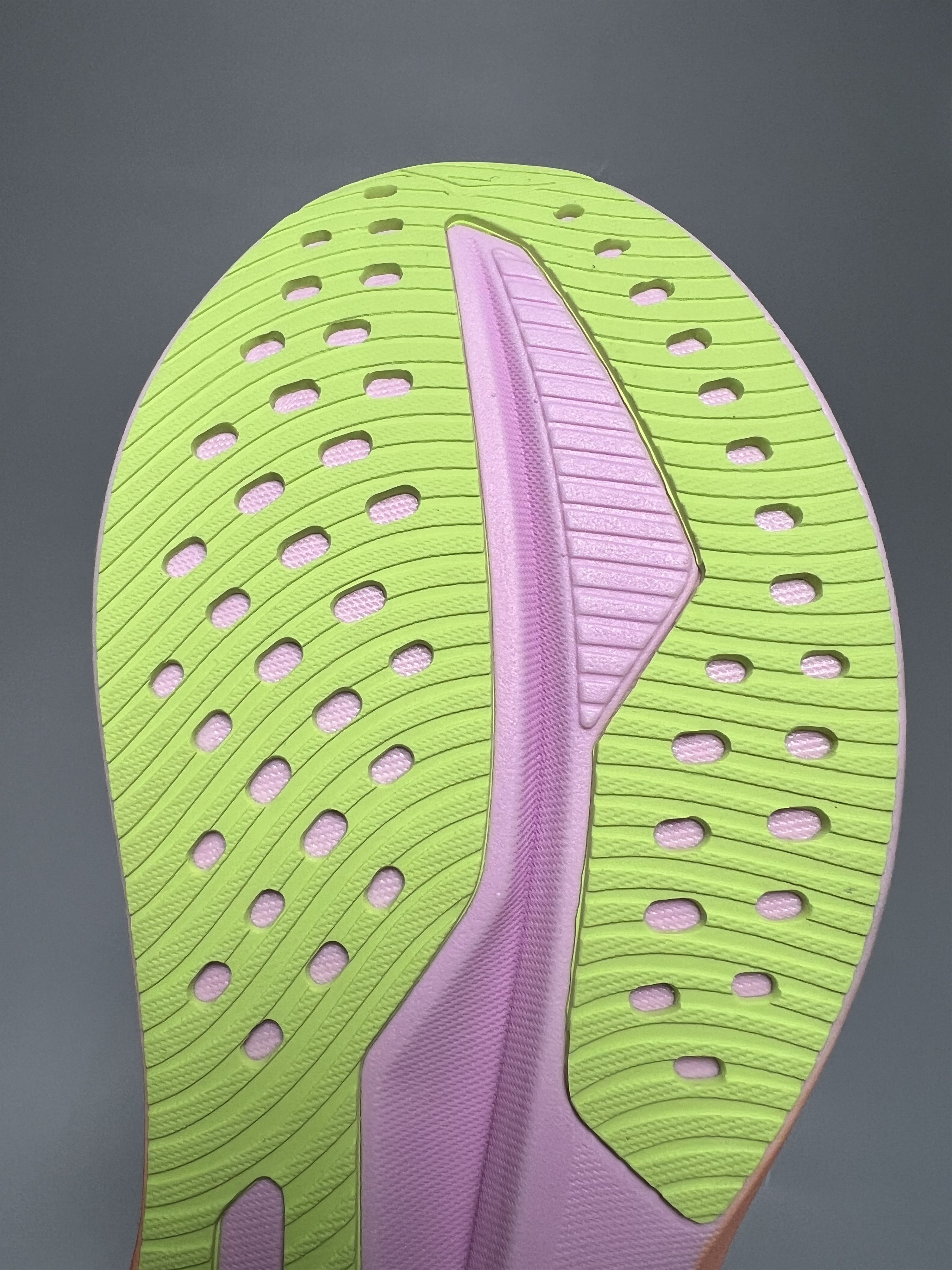 Hoka 10.5B Hoka One One Mach 6 Women's Running Shoes 1147810-ISK Size US 10.5 / IT 40.5 - 14 Thumbnail