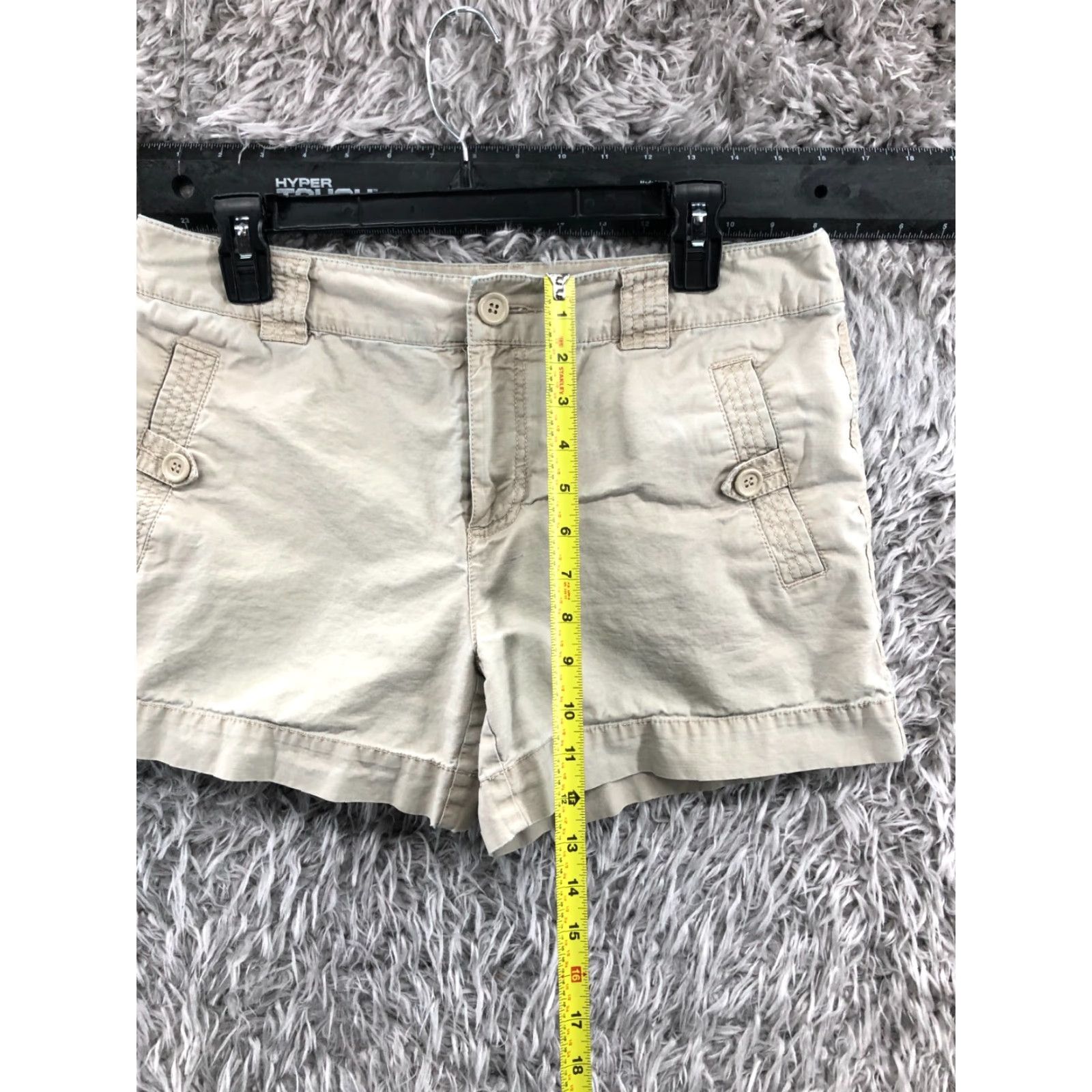 Vintage Lizwear Chino Shorts Womens Size 10 Mid Rise Medium Beige Casual 5-Pocket Denim Size 32" / US 10 / IT 46 - 3 Thumbnail