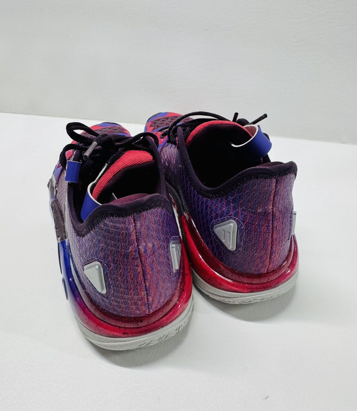 Other Anta Kyrie Irving x Shock Wave 5 Pro 'Moon’ Size US 11 / EU 44 - 5 Thumbnail
