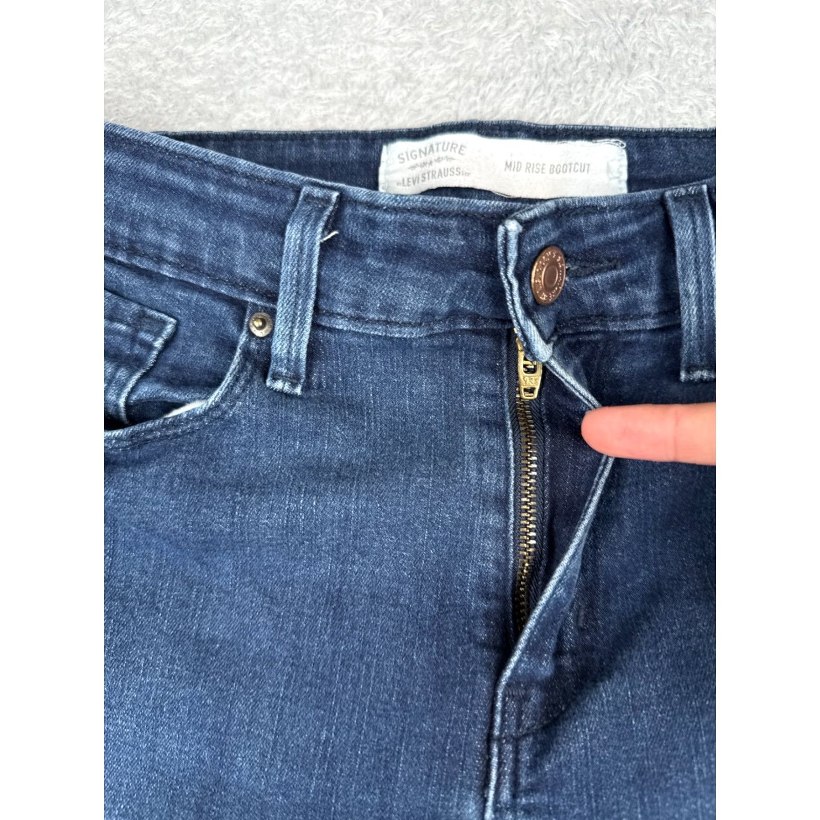 Levi's Levi's Signature Jeans Women 10 Mid Rise Bootcut Stretch Denim Blue 30x28 Classic Casual Womens Jeans Size 32" / US 10 / IT 46 - 5 Thumbnail