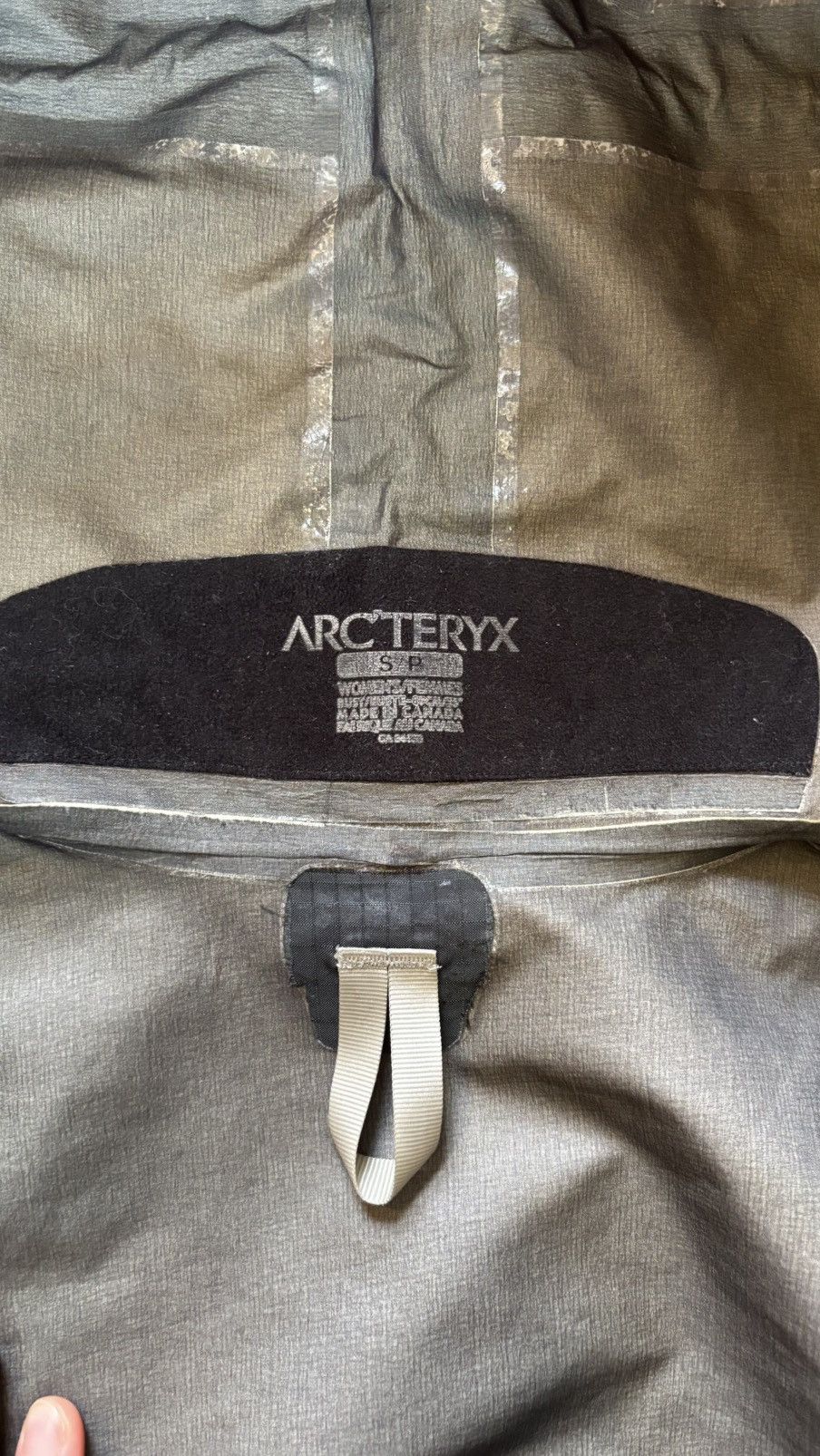 Arc'teryx Arc’teryx Alpha SV canada Size S / US 4 / IT 40 - 4 Thumbnail