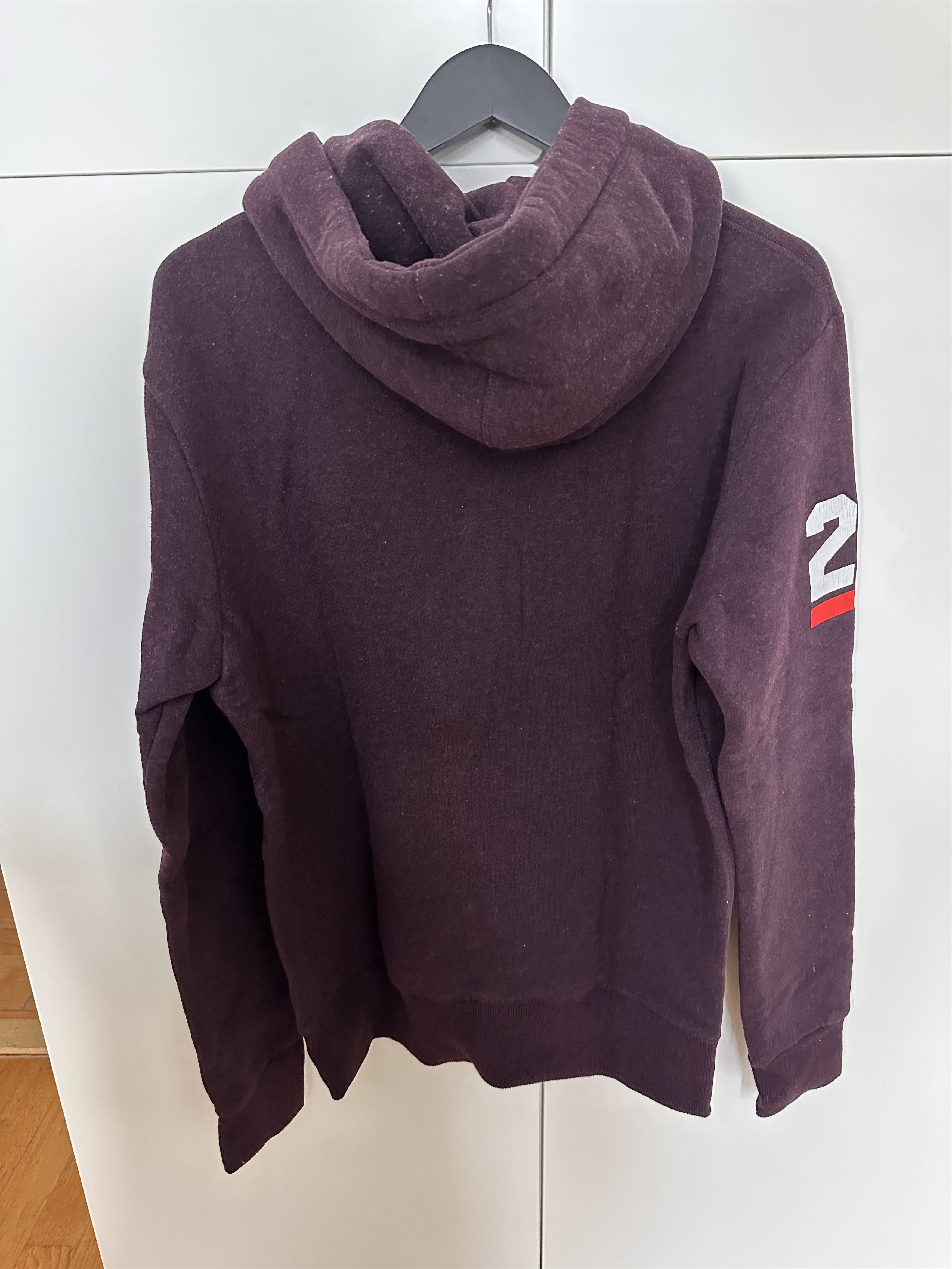 Superdry Superdry Vintage Logo Hoodie Burgundy – Size L Size US L / EU 52-54 / 3 - 4 Thumbnail