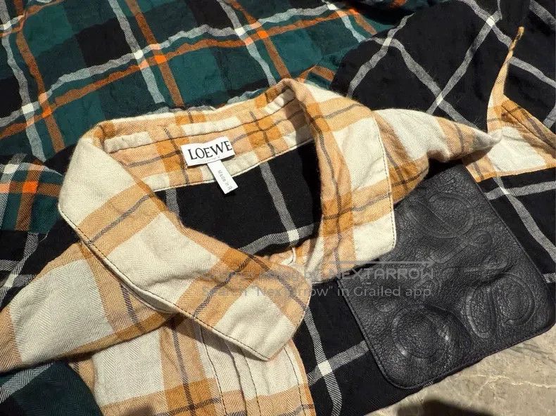 Loewe Loewe Men's loose-fit patchwork plaid casual shirt Size US XS / EU 42 / 0 - 3 Thumbnail
