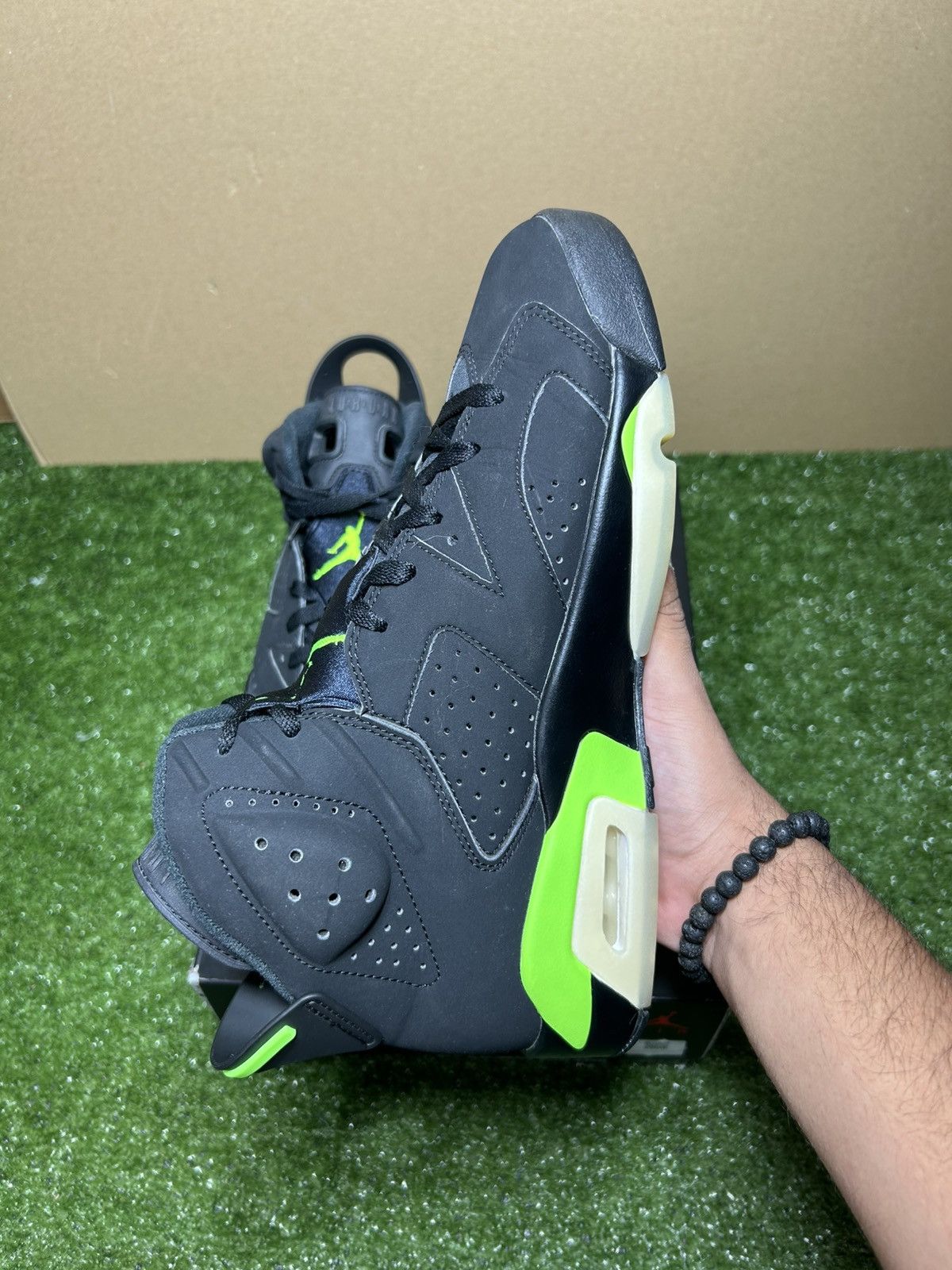 Jordan Brand Jordan 6 electric green Size US 9 / EU 42 - 4 Thumbnail
