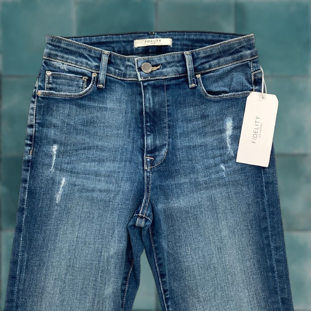 Vintage Fidelity Denim Jeans Women's 26 Cher Slim Ankle Mao Blue Distressed Denim NWT Size 26" / US 2 / IT 38 - 1 Thumbnail