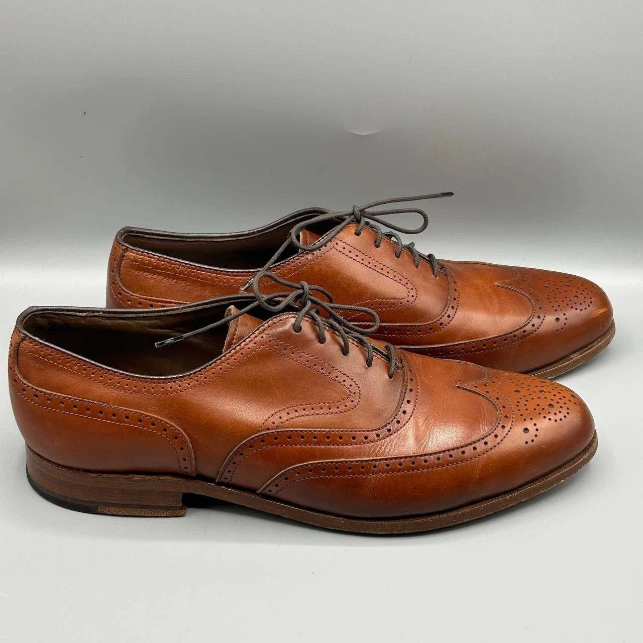 Footjoy FootJoy Oxford Dress Shoes 9 C Leather Wingtip Brogue 74435 Size US 9 / EU 42 - 1 Thumbnail