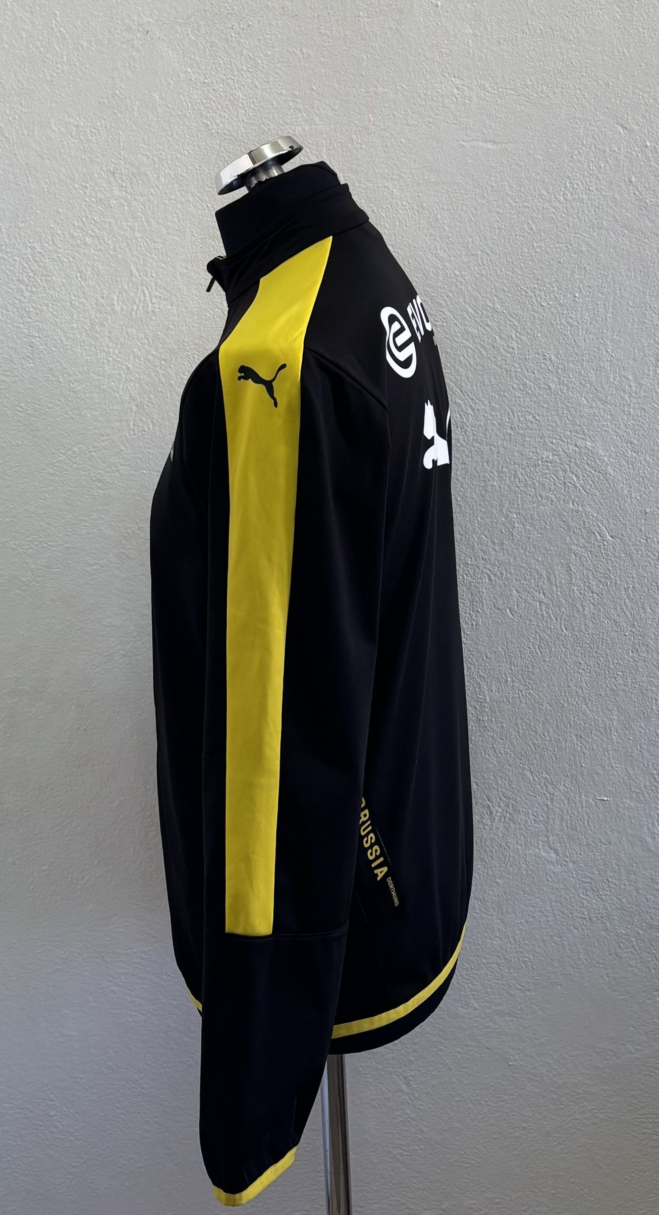 Puma Borussia Dortmund 2015/2016 Puma Football Sweatshirt Small Size US S / EU 44-46 / 1 - 3 Thumbnail