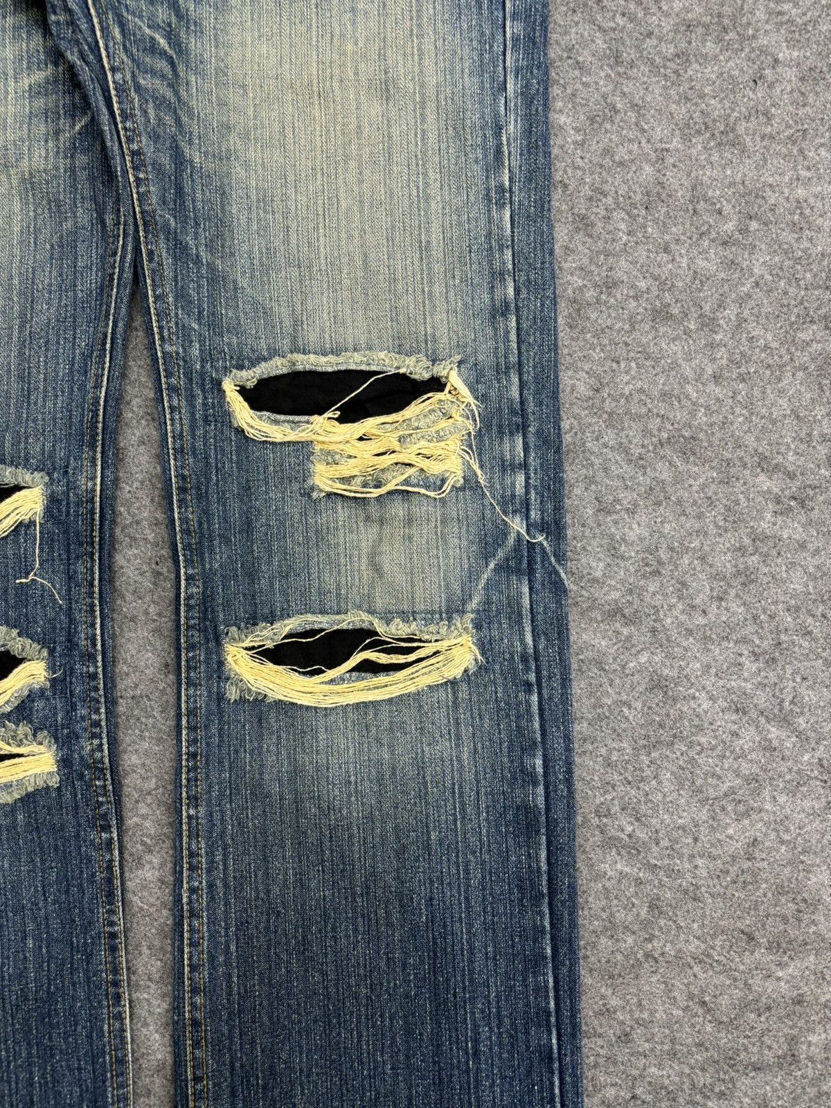 Japanese Brand 💥Insane Japan Style💥limited I💀Rock Distressed Denim F515 Size US 32 / EU 48 - 5 Thumbnail