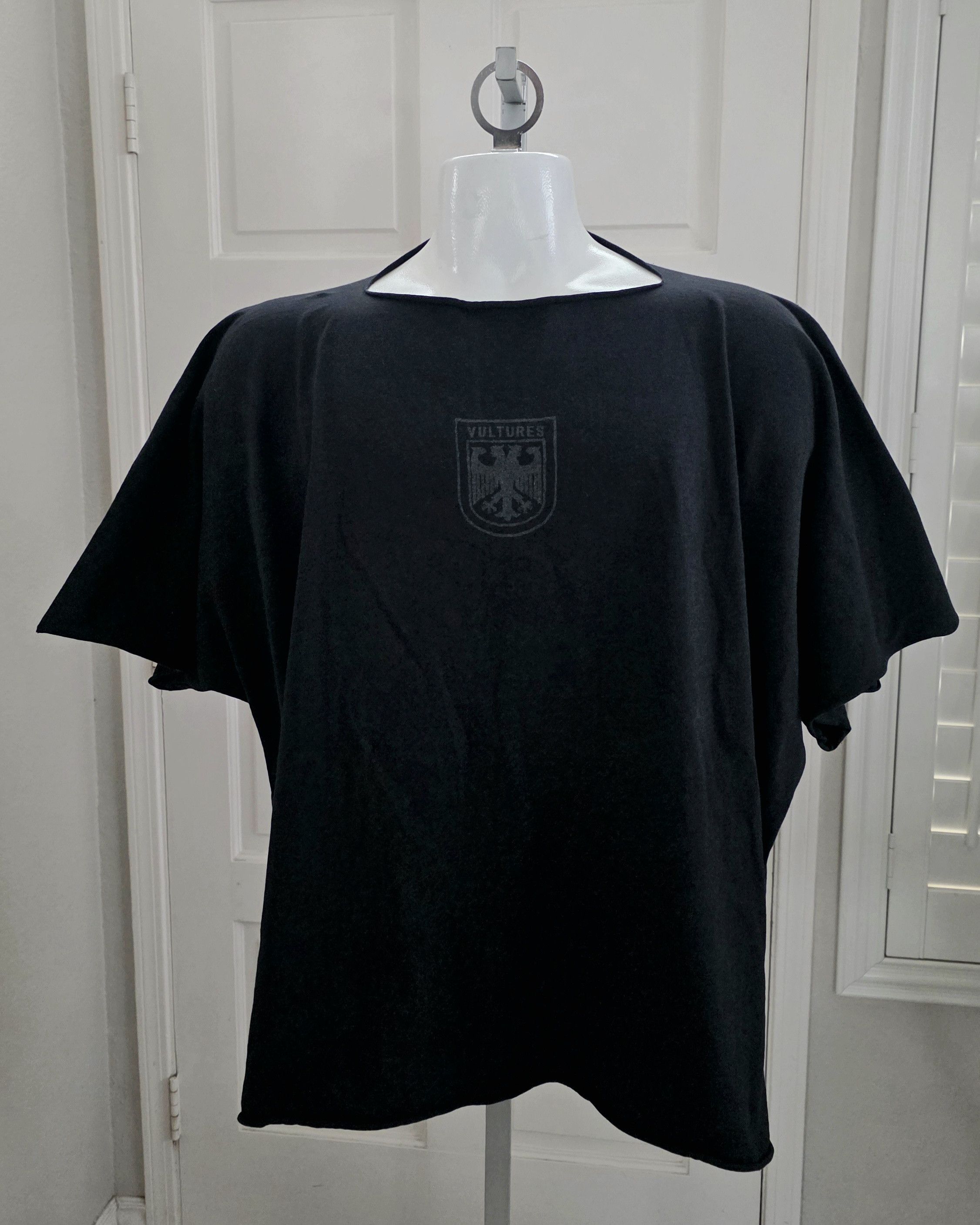 Yeezy Kanye West Yeezy Vultures Shirt Size 3 XL Black short Sleeve Size US XL / EU 56 / 4 - 8 Thumbnail
