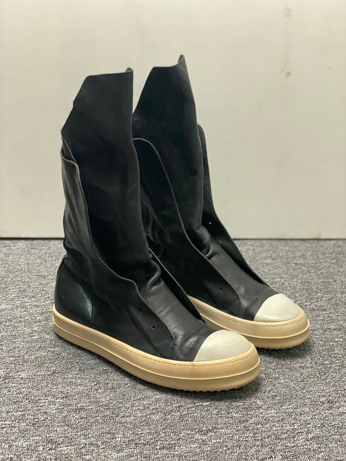 Pre-owned Rick Owens - Mainline Laceless Ramones Shoes In Black