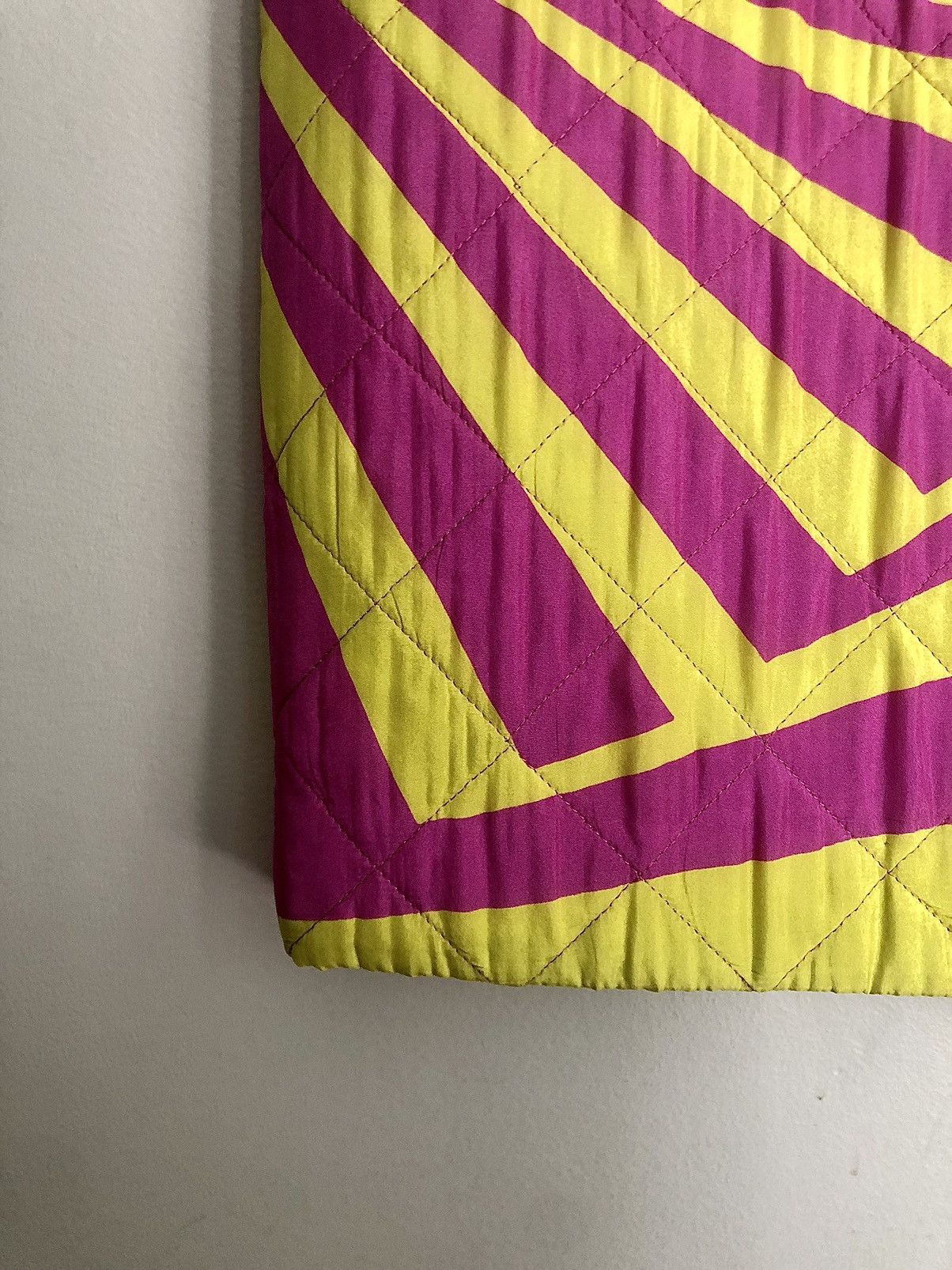 Dries Van Noten Dries Van Noten Runway AW14 Quilted Psychedelic Skirt Size 27" / US 4 / IT 40 - 6 Thumbnail