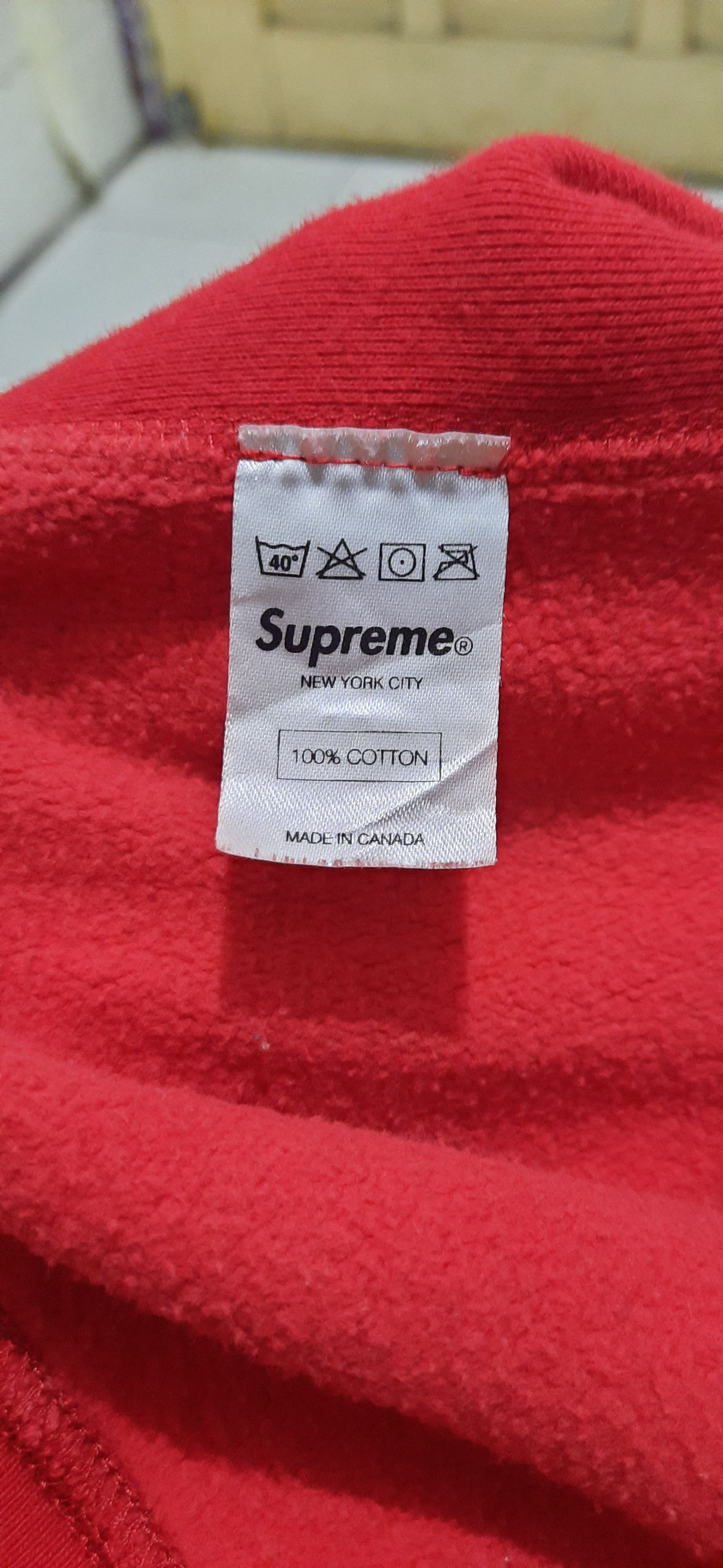 Supreme Supreme Motion Logo Size US L / EU 52-54 / 3 - 10 Thumbnail