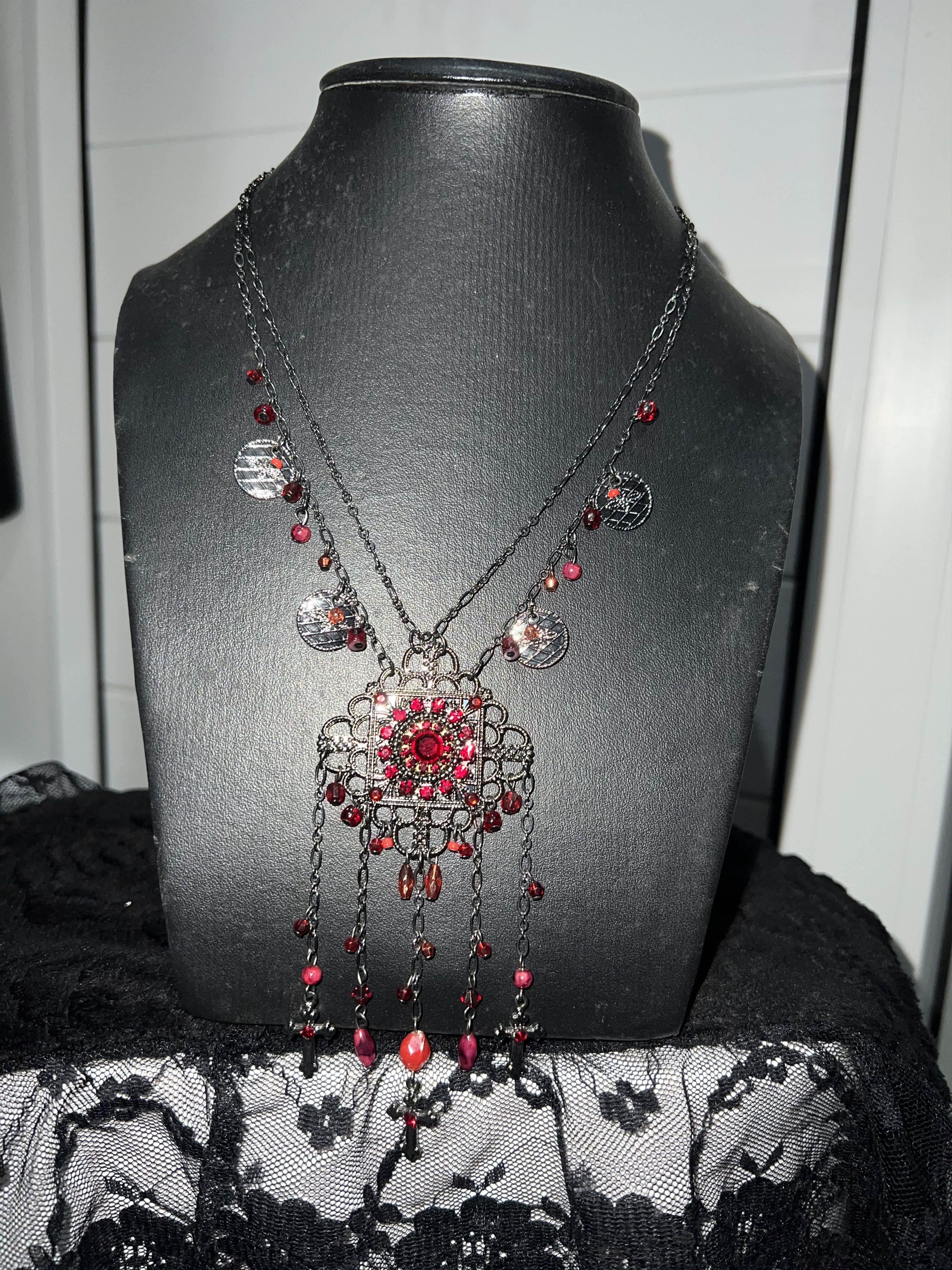Japanese Brand Gothic Victorian Red Necklace 🥀 Size ONE SIZE - 7 Thumbnail