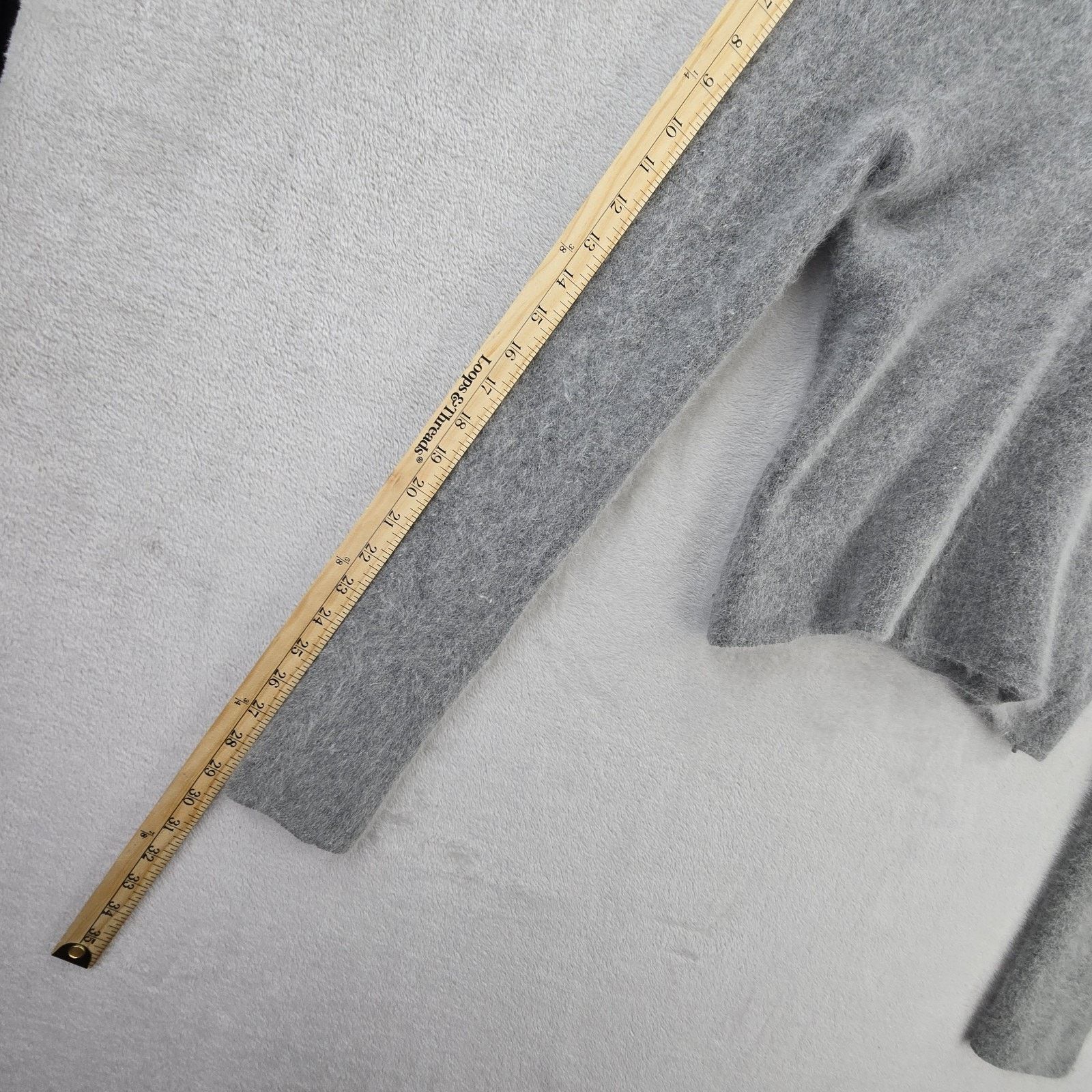 Other Twiggy Womens Too Small Gray Angora Rabbit Hair Wool Sweater Size S / US 4 / IT 40 - 9 Thumbnail