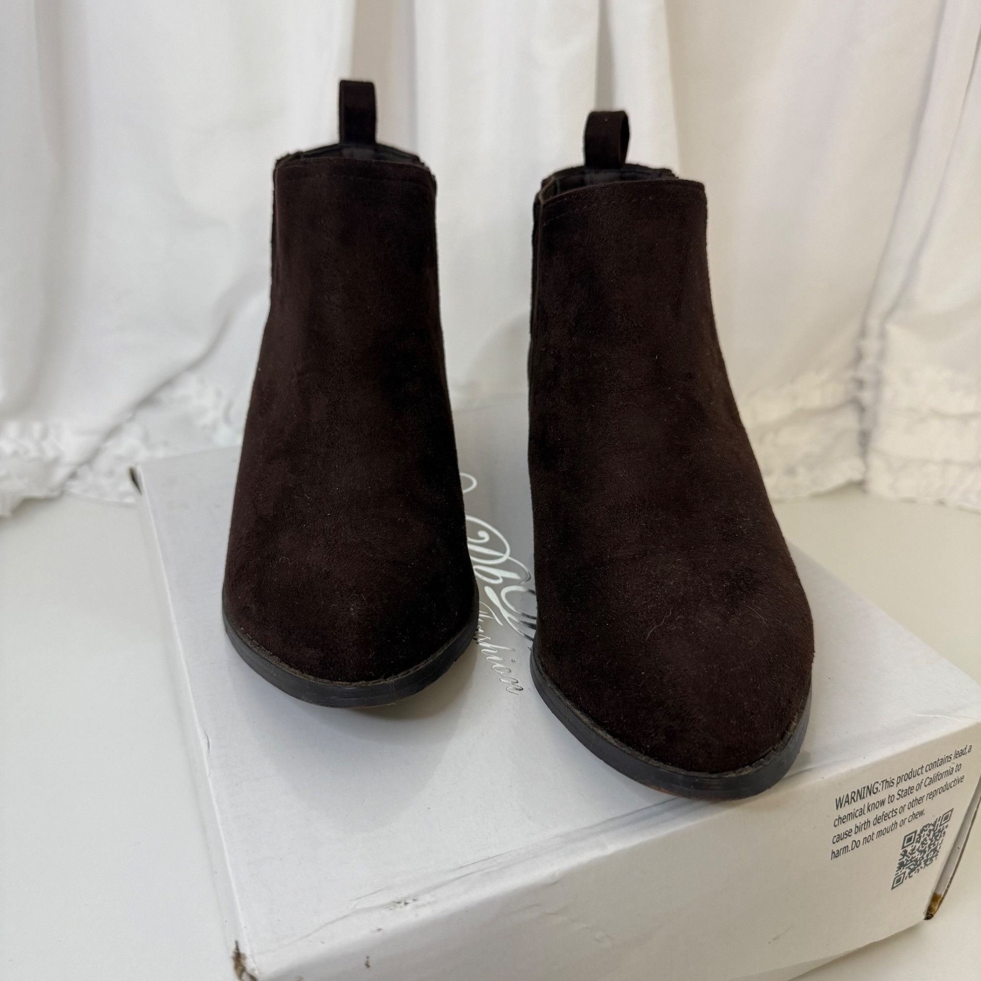 Other Elegant Footwear Brown Suede Ankle Boots With Block Heel For Size US 7.5 / IT 37.5 - 2 Thumbnail