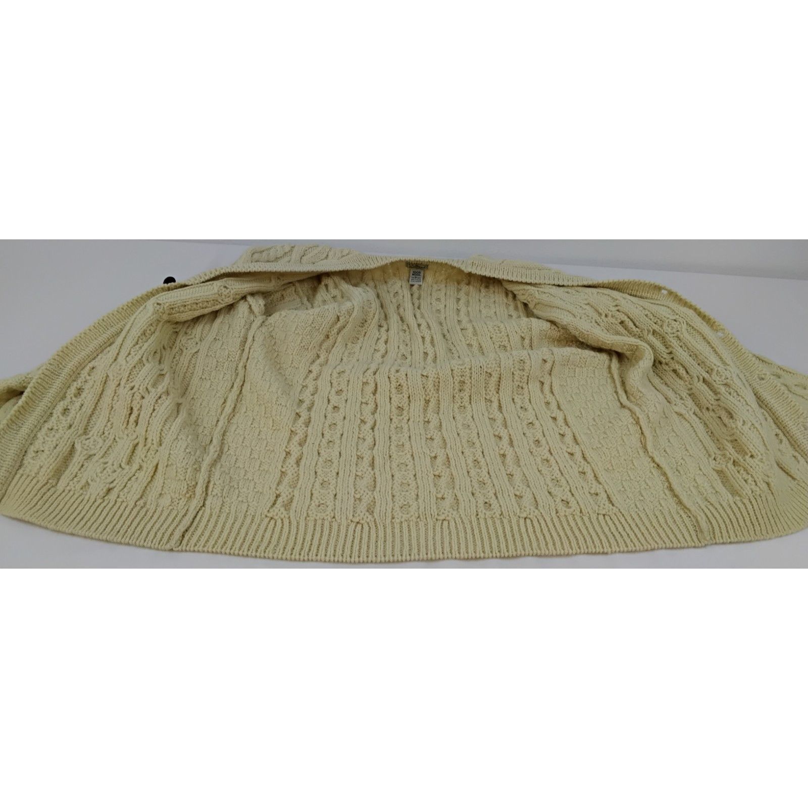 L.L. Bean L.L. Bean Fisherman Aran Sweater Men's L Wool Cableknit Size US L / EU 52-54 / 3 - 8 Thumbnail