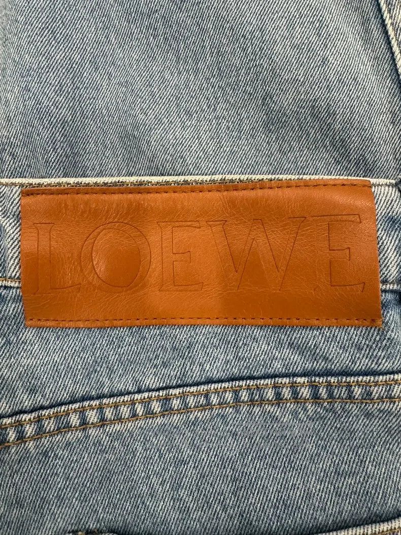 Loewe Loewe Blue jeans with leather logo and double pockets on t Size US 44 / EU 60 - 4 Thumbnail