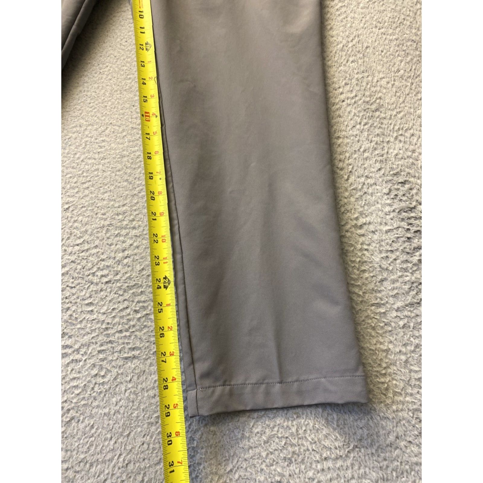 Banana Republic Banana Republic Golf Pants 40x29 Gray Slim Stretch Wicking Flat Front Mens Size US 40 / EU 56 - 5 Thumbnail
