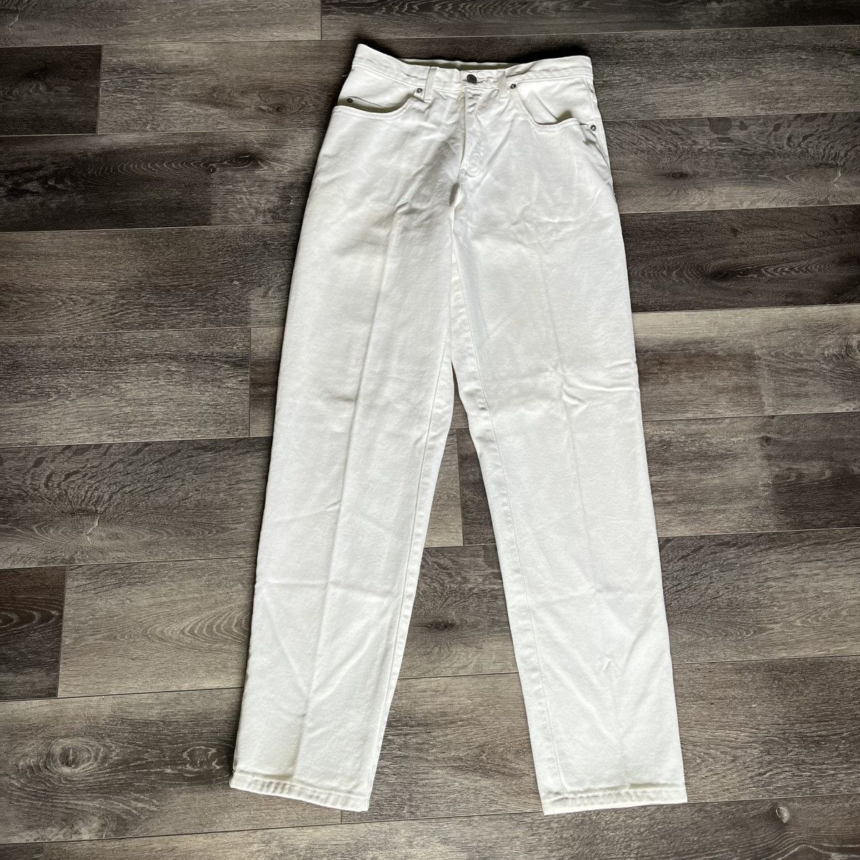 Guess × Vintage Vintage 1990s Guess Straight White Denim Jeans Skater 30x34 Size US 30 / EU 46 - 2 Thumbnail