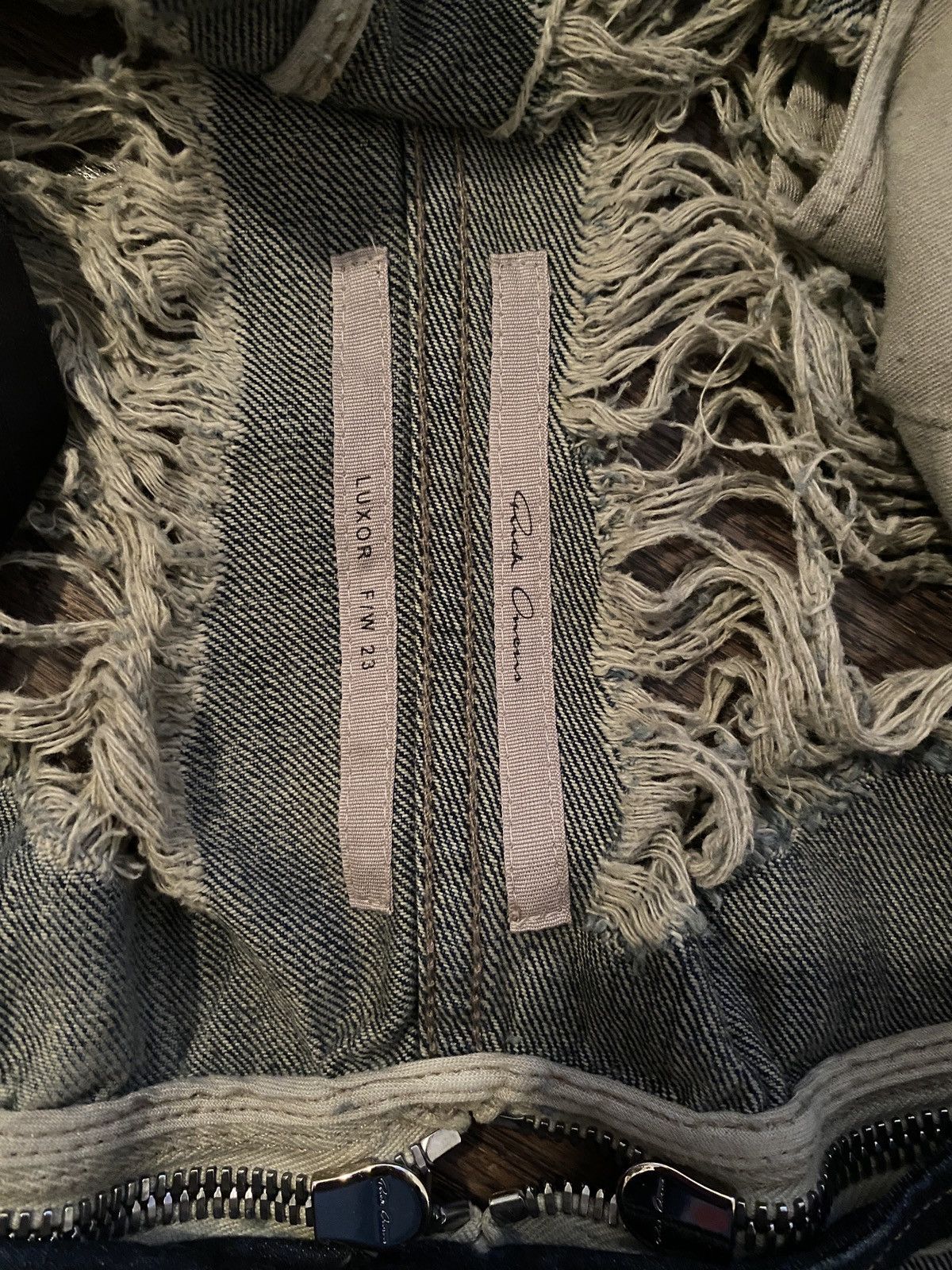 Rick Owens FW23 LUXOR RUNWAY BANANA IN 13OZ MINERA SHREDDED DENIM Size US 34 / EU 50 - 13 Thumbnail