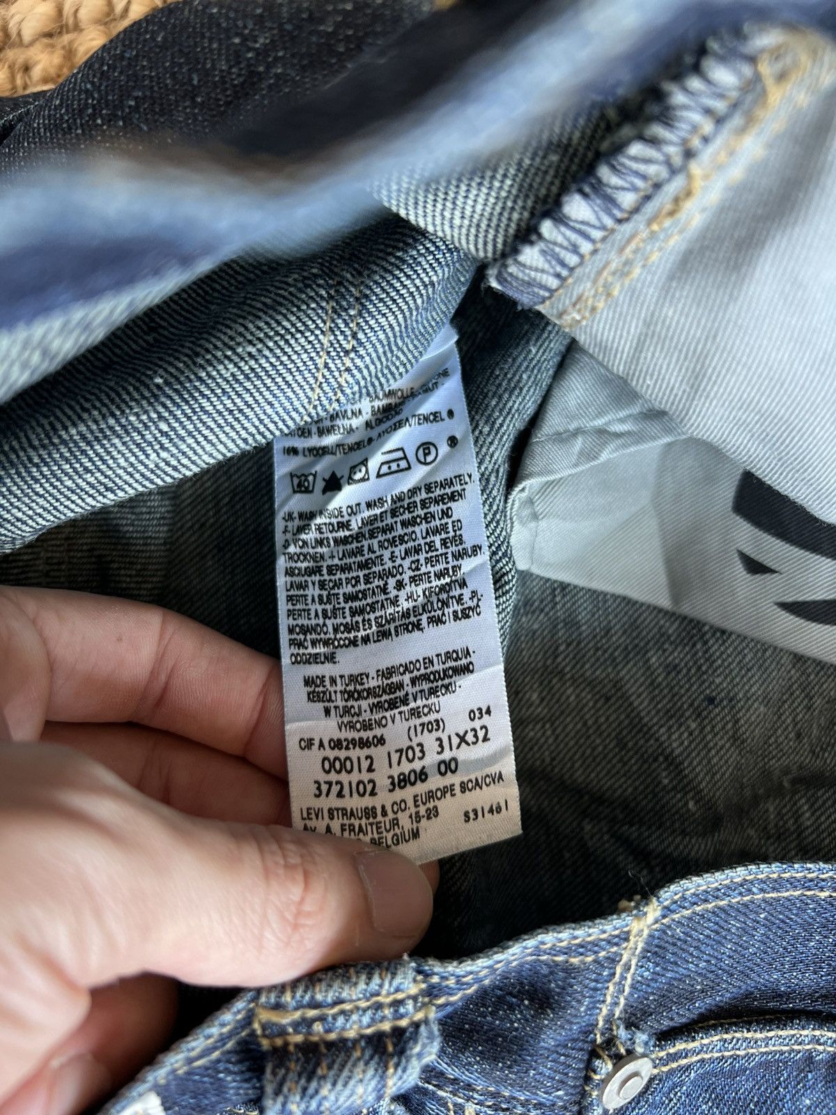 Levi's Levis Engineered Jeans Buckle Back Tag W29 Actual 31x31.5