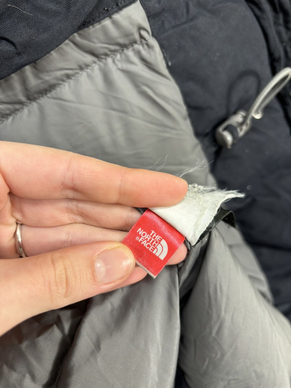 The North Face The North Face McMurdo Women’s Fur Hooded Black Down Jacket Size M / US 6-8 / IT 42-44 - 19 Thumbnail