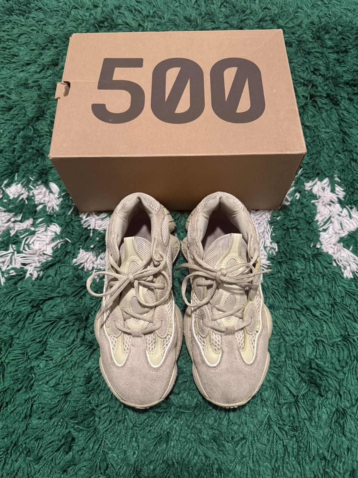 Yeezy YEEZY 500 SUPER MOON YELLOW Size US 7 / EU 40 - 3 Thumbnail