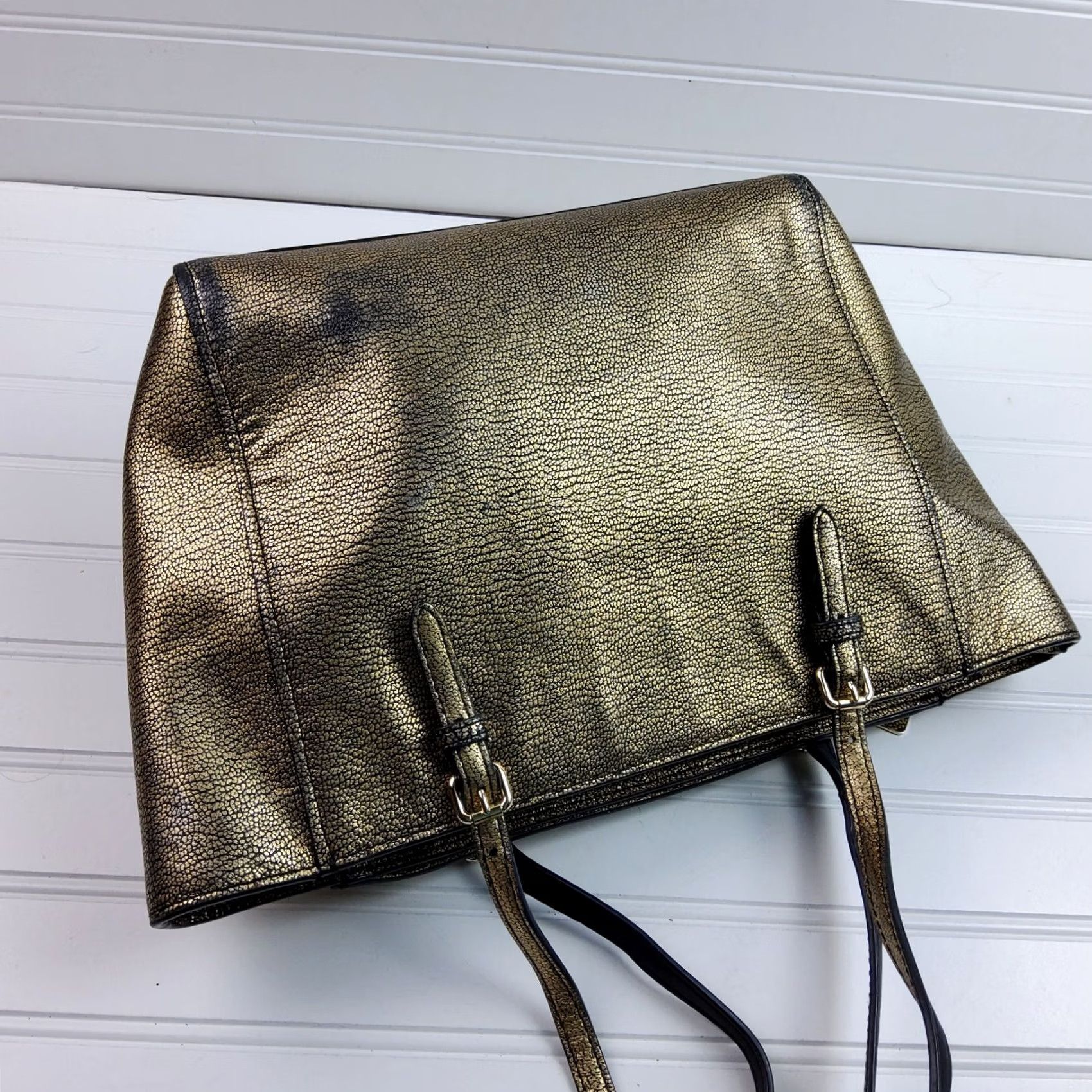 Coach Coach Tote Handbag Purse Metallic Leather Turn Lock Gold Leather Exterior Tote Women Size ONE SIZE - 4 Thumbnail