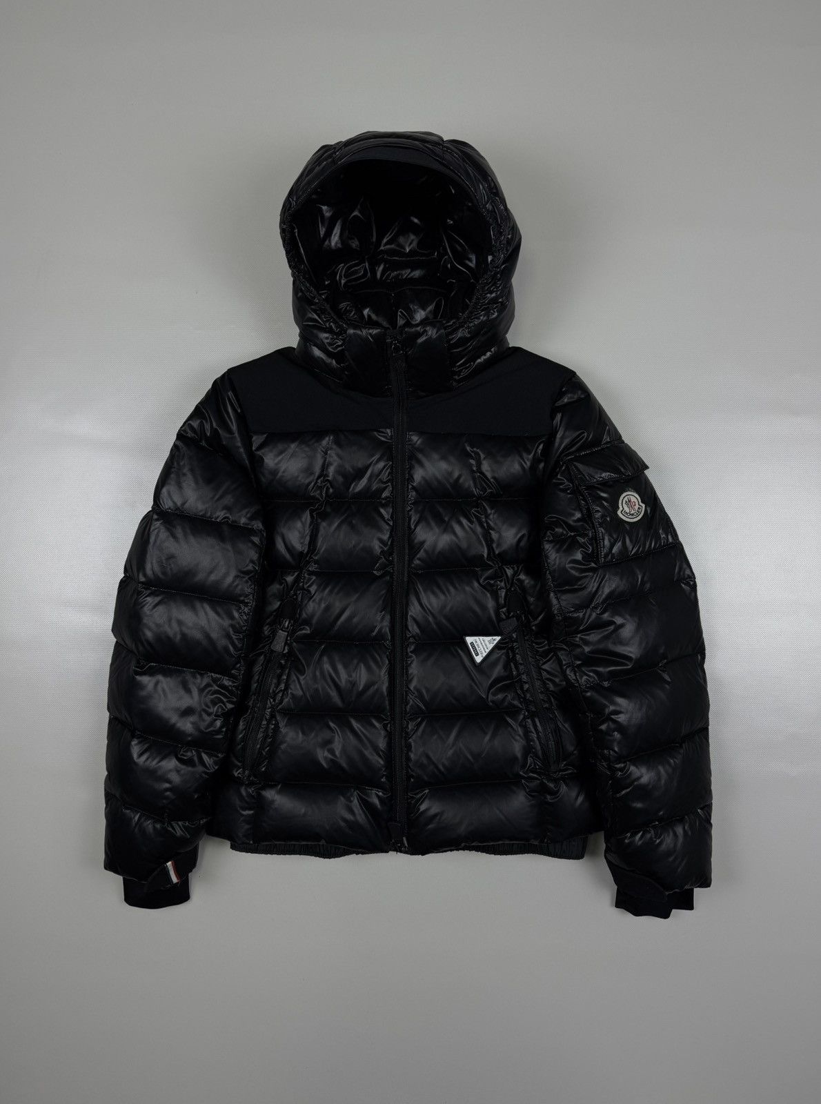 Moncler Moncler Kids Down Puffer Jacket Size 12/152 Size XS / US 0-2 / IT 36-38 - 2 Thumbnail