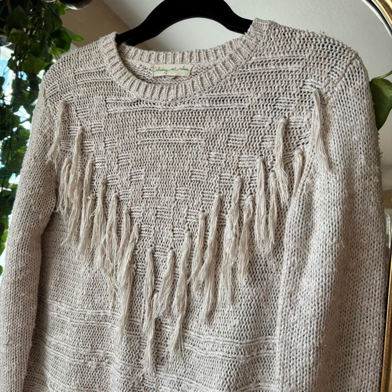 Urban Outfitters Staring at Stars Urban Outfitters Cream Fringe Sweater XS Size XS / US 0-2 / IT 36-38 - 3 Thumbnail