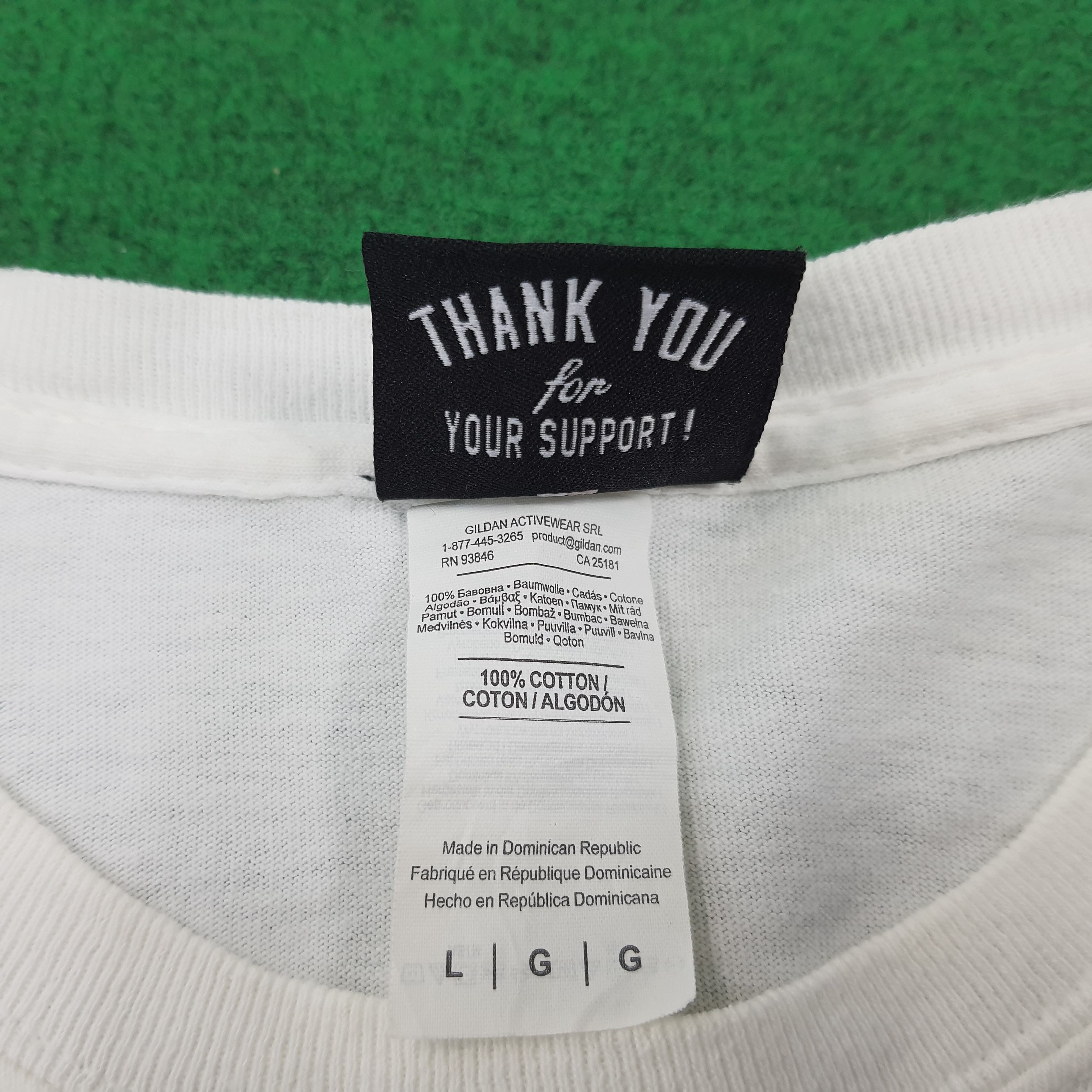 Vintage Vintage FedUp Bullshit Parody FedEx Delivery Tshirt Size US L / EU 52-54 / 3 - 5 Thumbnail