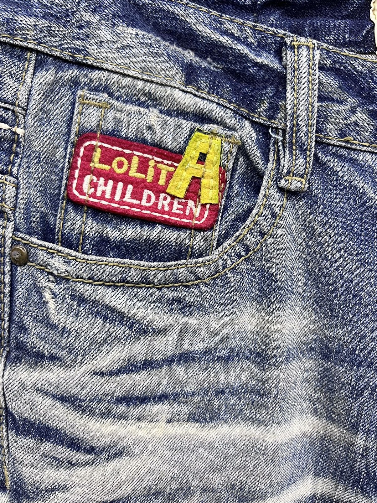 Siberia Hills RARE🔥LOLITA CHILDREN Embroidery Exotic Denim Acid Washed Size US 31 - 12 Thumbnail