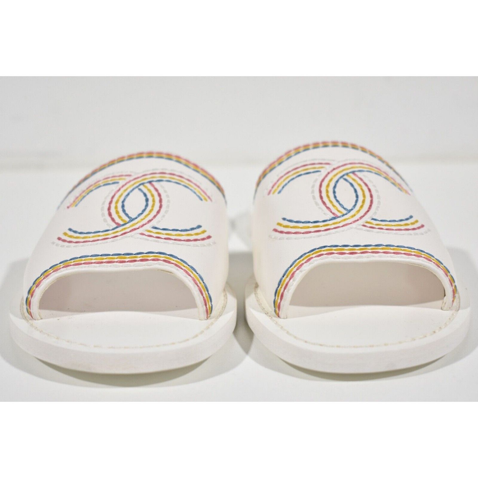 Chanel Chanel 21P White Multicolor Lambskin Leather CC Logo Size US 6 / IT 36 - 5 Thumbnail