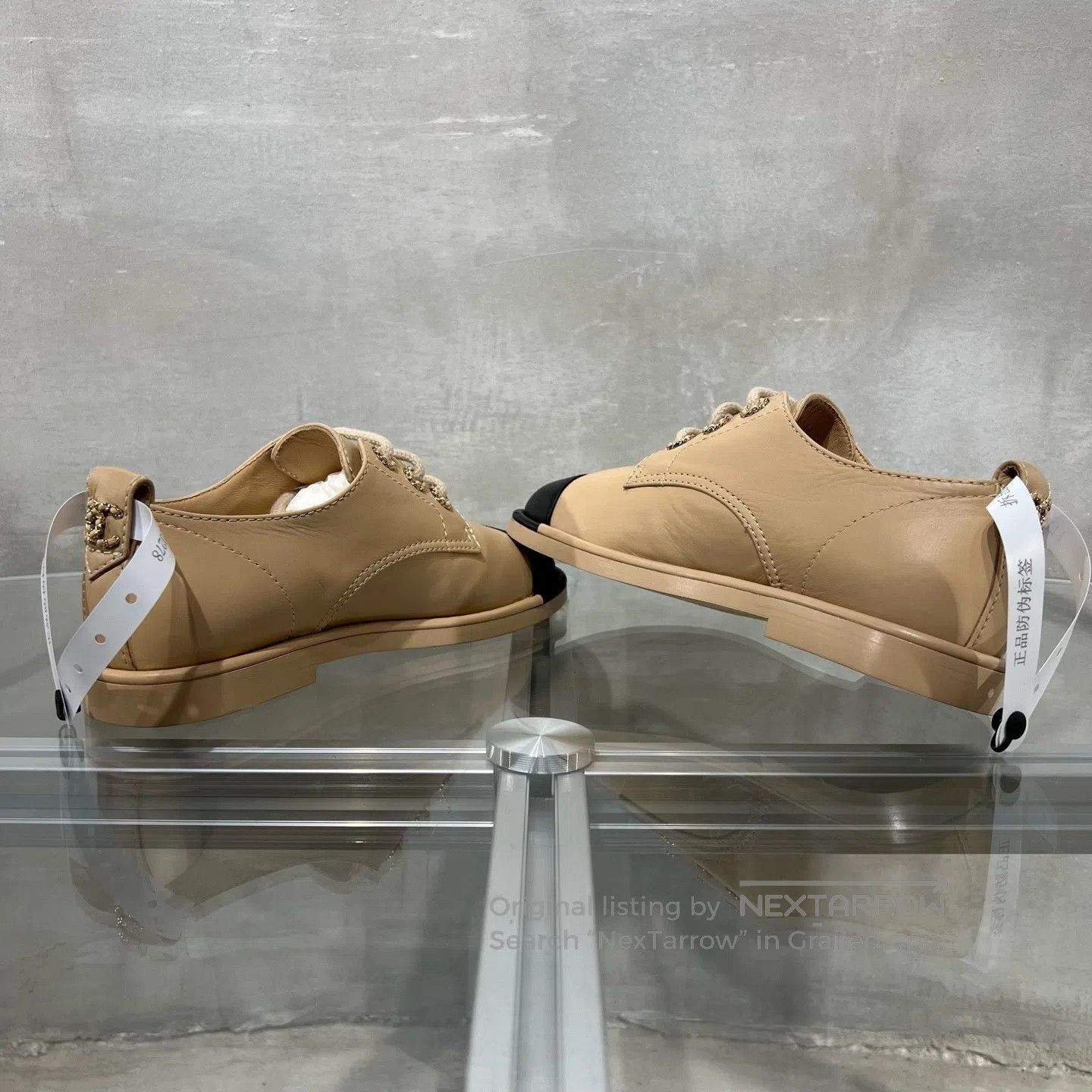 Chanel Chanel Nude-colored leather shoes with black details – Der Size US 5.5 / IT 35.5 - 5 Thumbnail