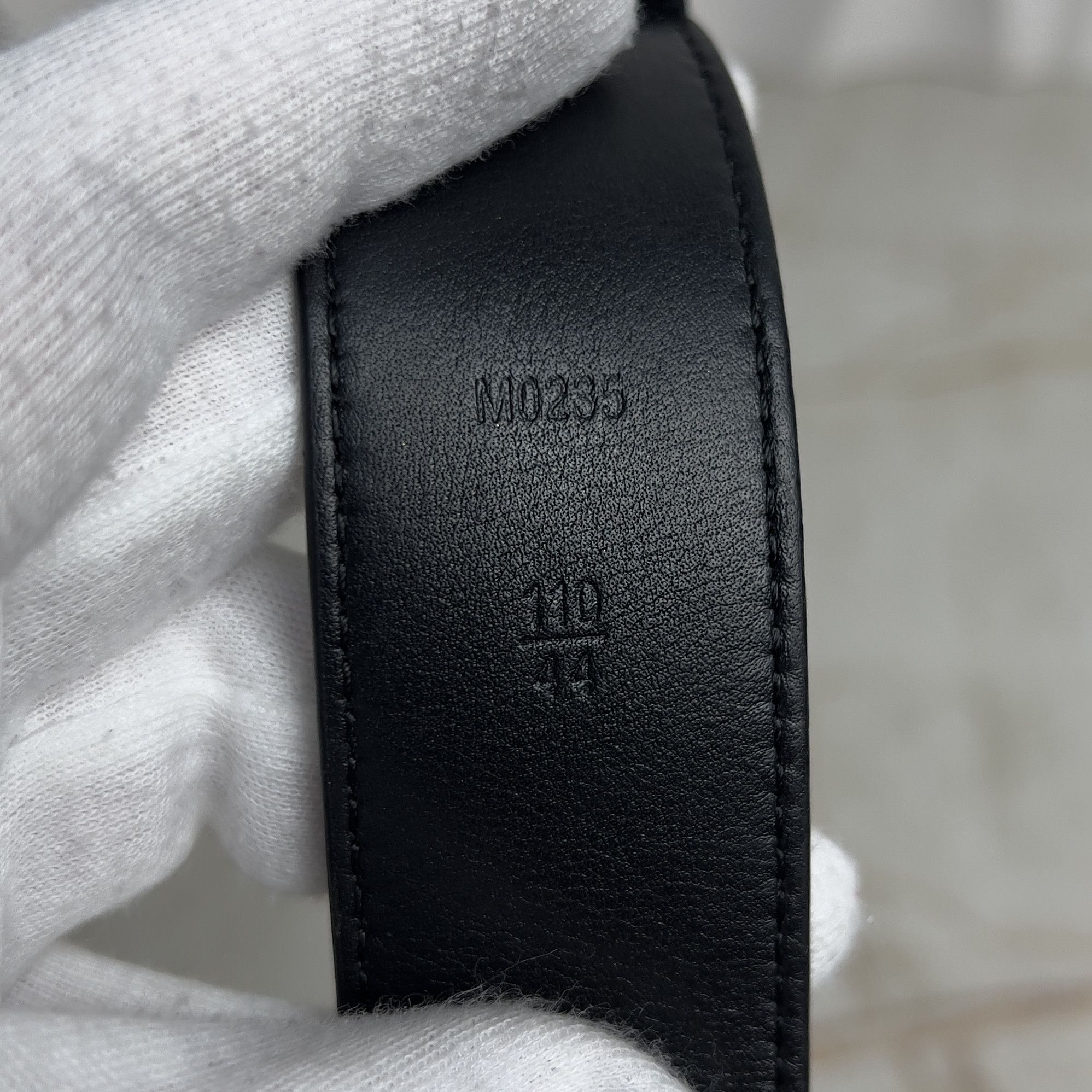 Louis Vuitton Utility Monogram Eclipse Belt Bag Pounch 35 mm Crossbody Size ONE SIZE - 10 Thumbnail