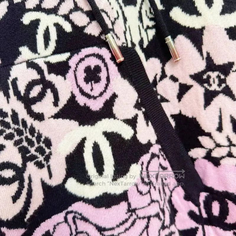 Chanel Chanel Multi-Color Long Sleeve Pullover Sweater . Size US XXL / EU 58 / 5 - 4 Thumbnail