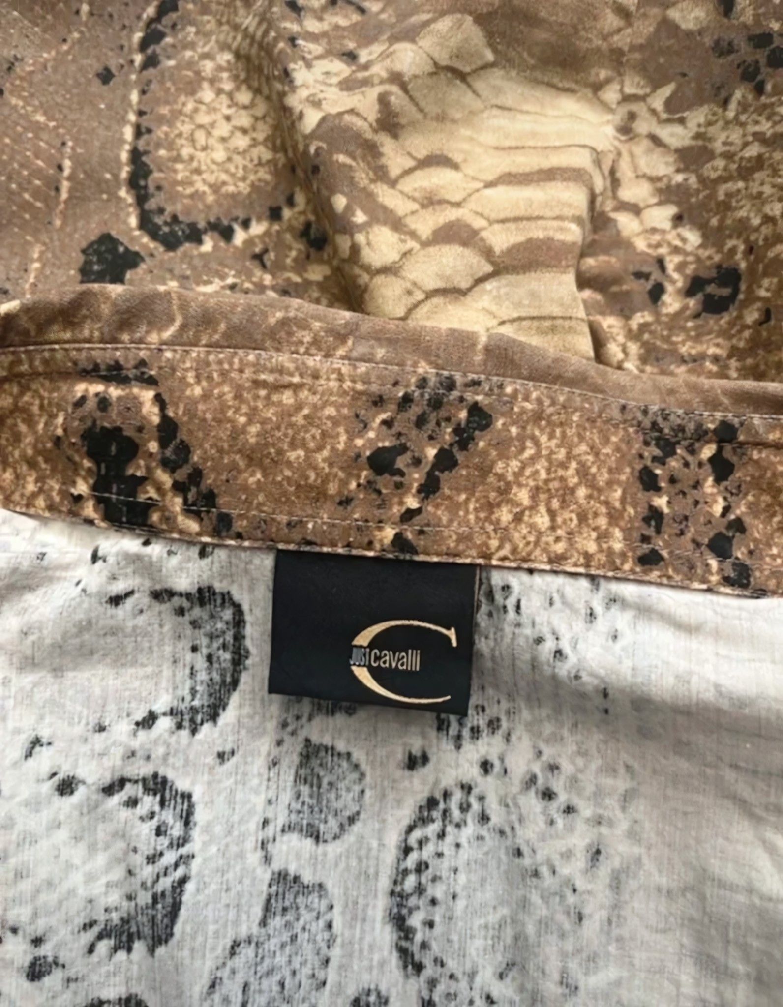 Roberto Cavalli SNAKESKIN SHIRT Size US S / EU 44-46 / 1 - 5 Thumbnail