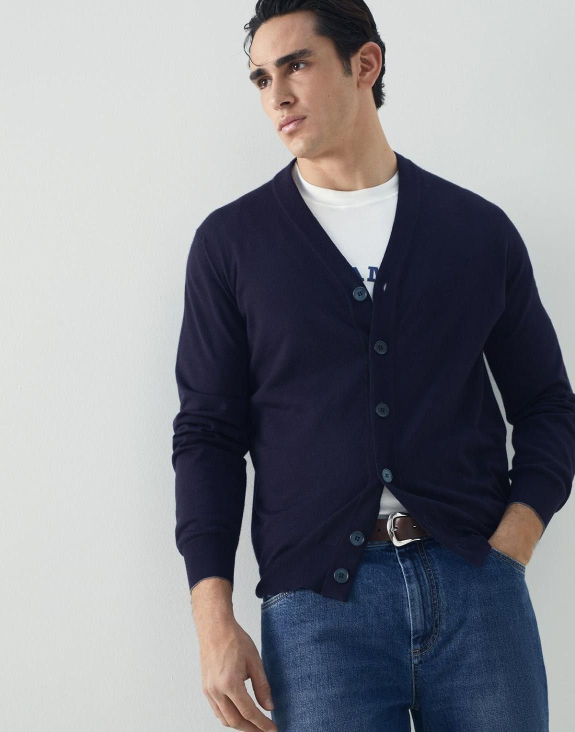 Brunello Cucinelli o1w1db10924 Cardigan in Navy Size US M / EU 48-50 / 2 - 1 Thumbnail