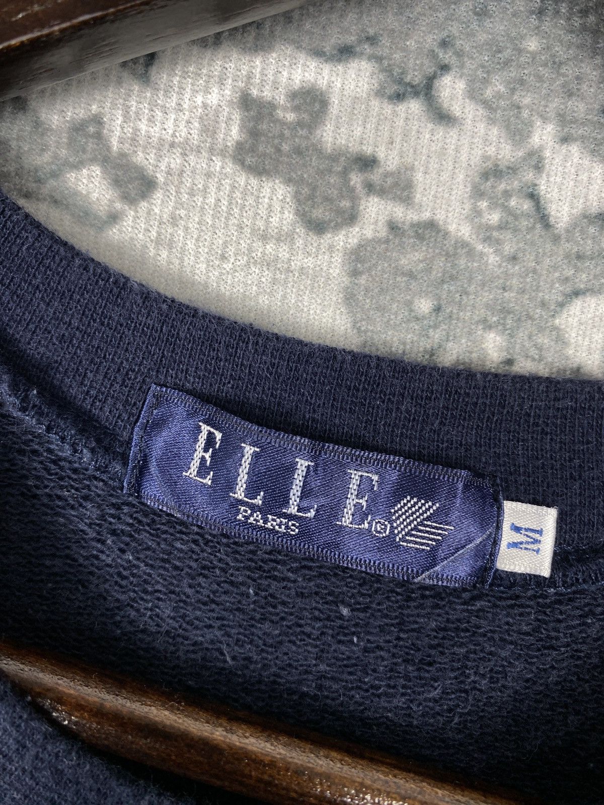 Designer Vintage Elle Paris Crewneck Sweatshirts Size US M / EU 48-50 / 2 - 7 Thumbnail